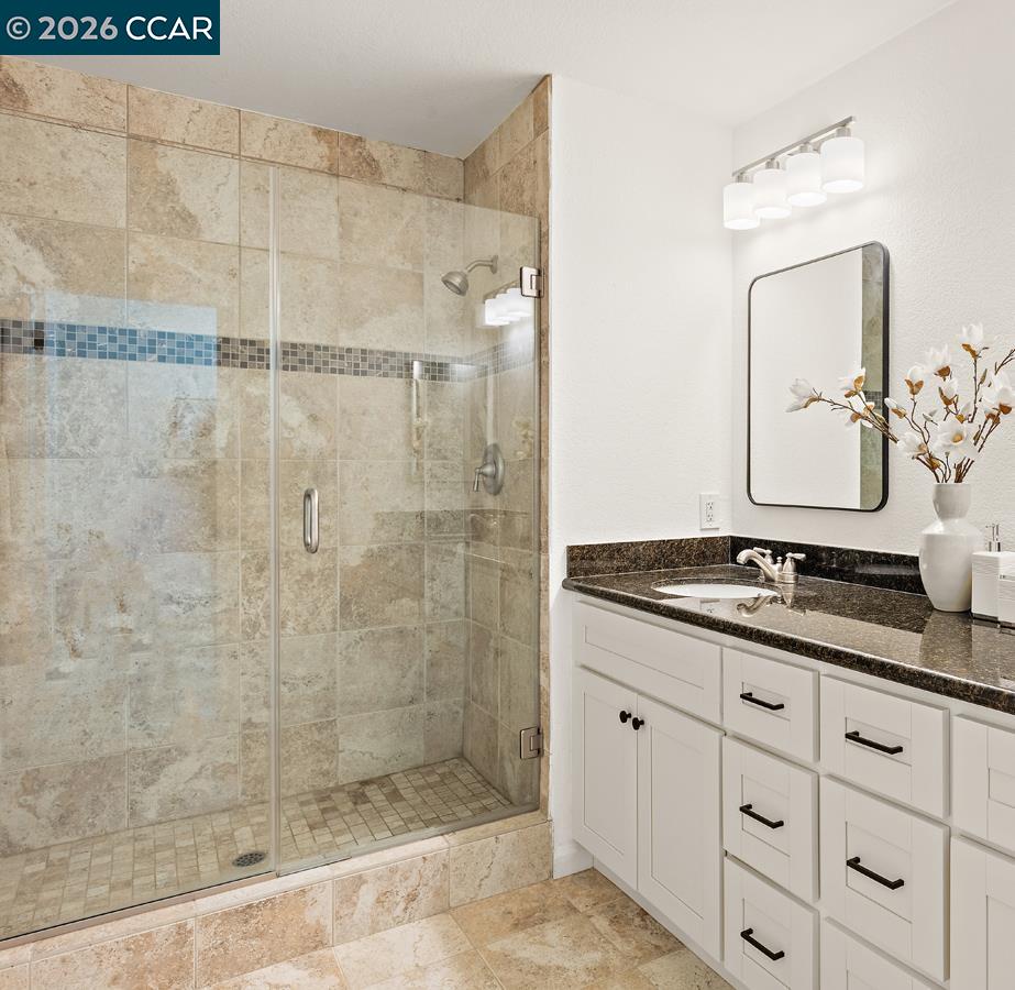 5006 Crystal Ridge Ct
