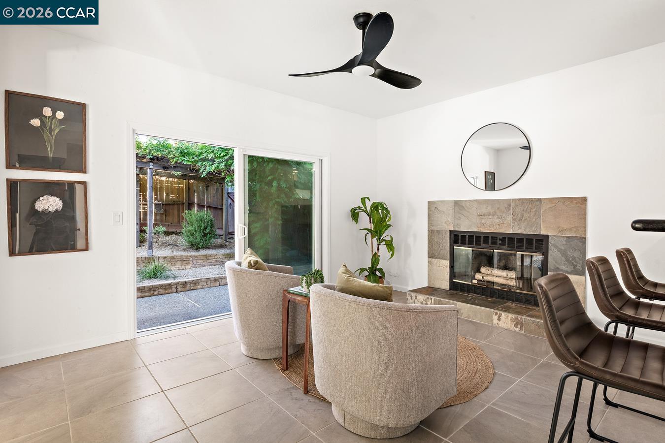5006 Crystal Ridge Ct