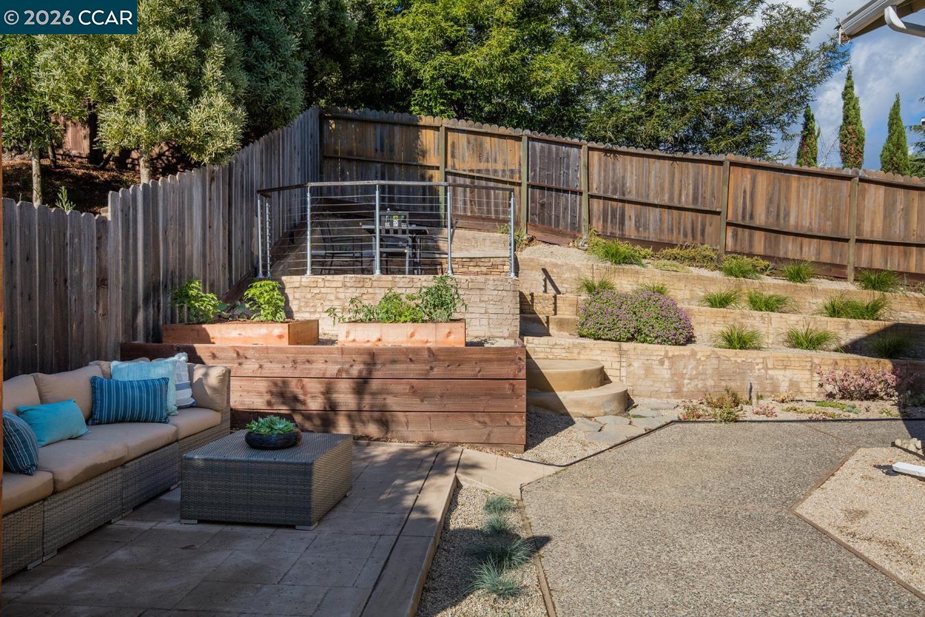 5006 Crystal Ridge Ct