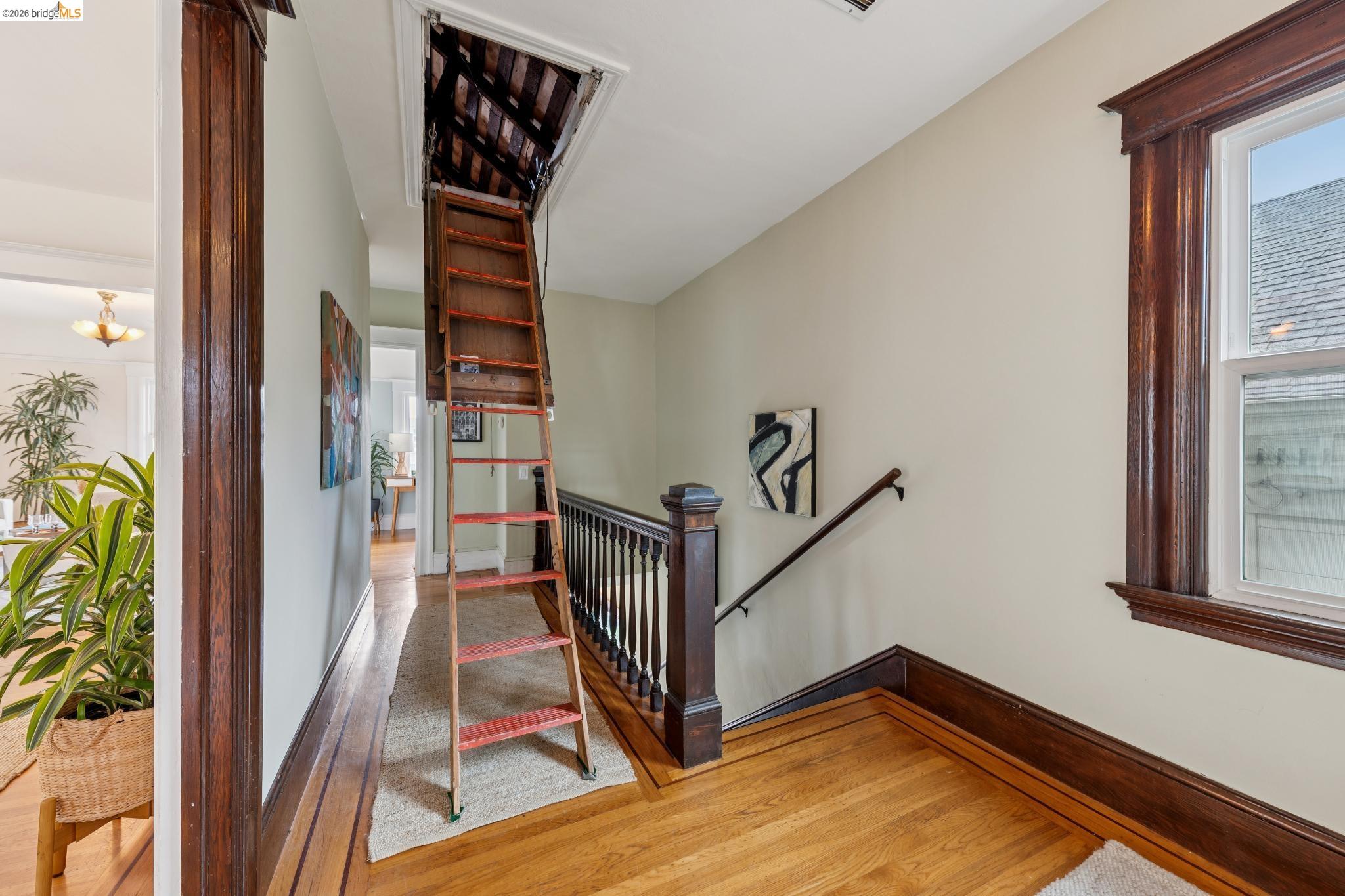 532 42nd St