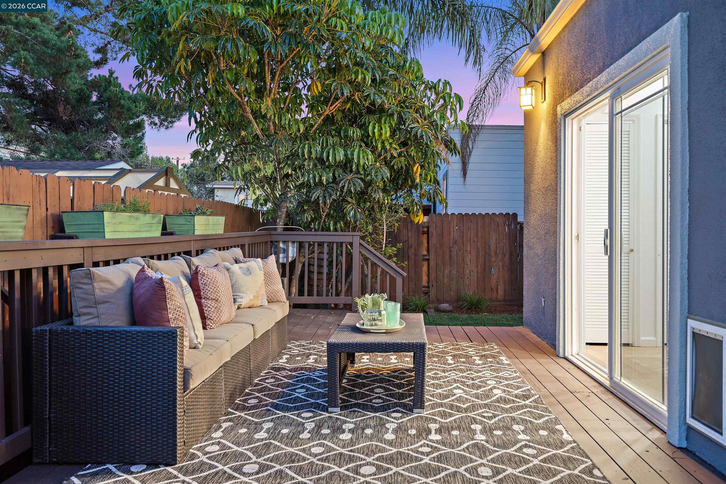 3131 Mabel St