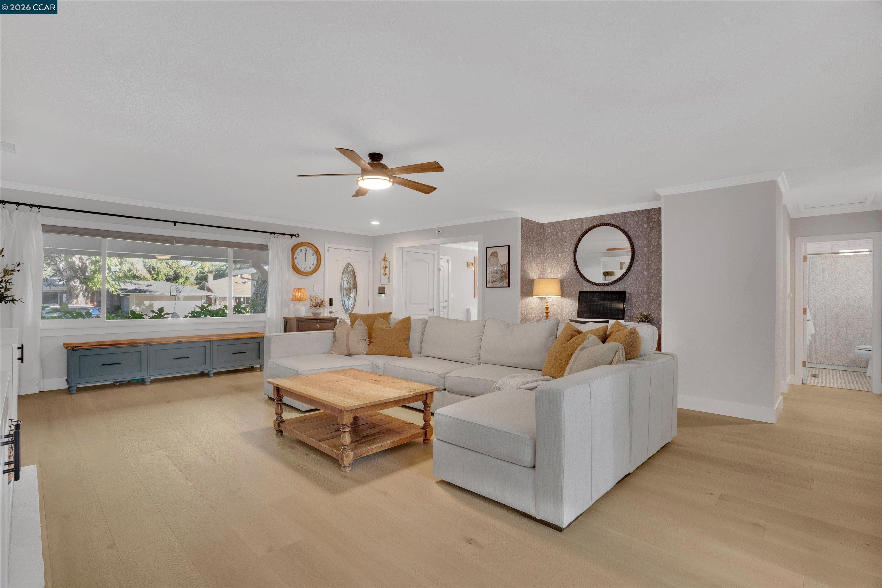644 Linden Ln