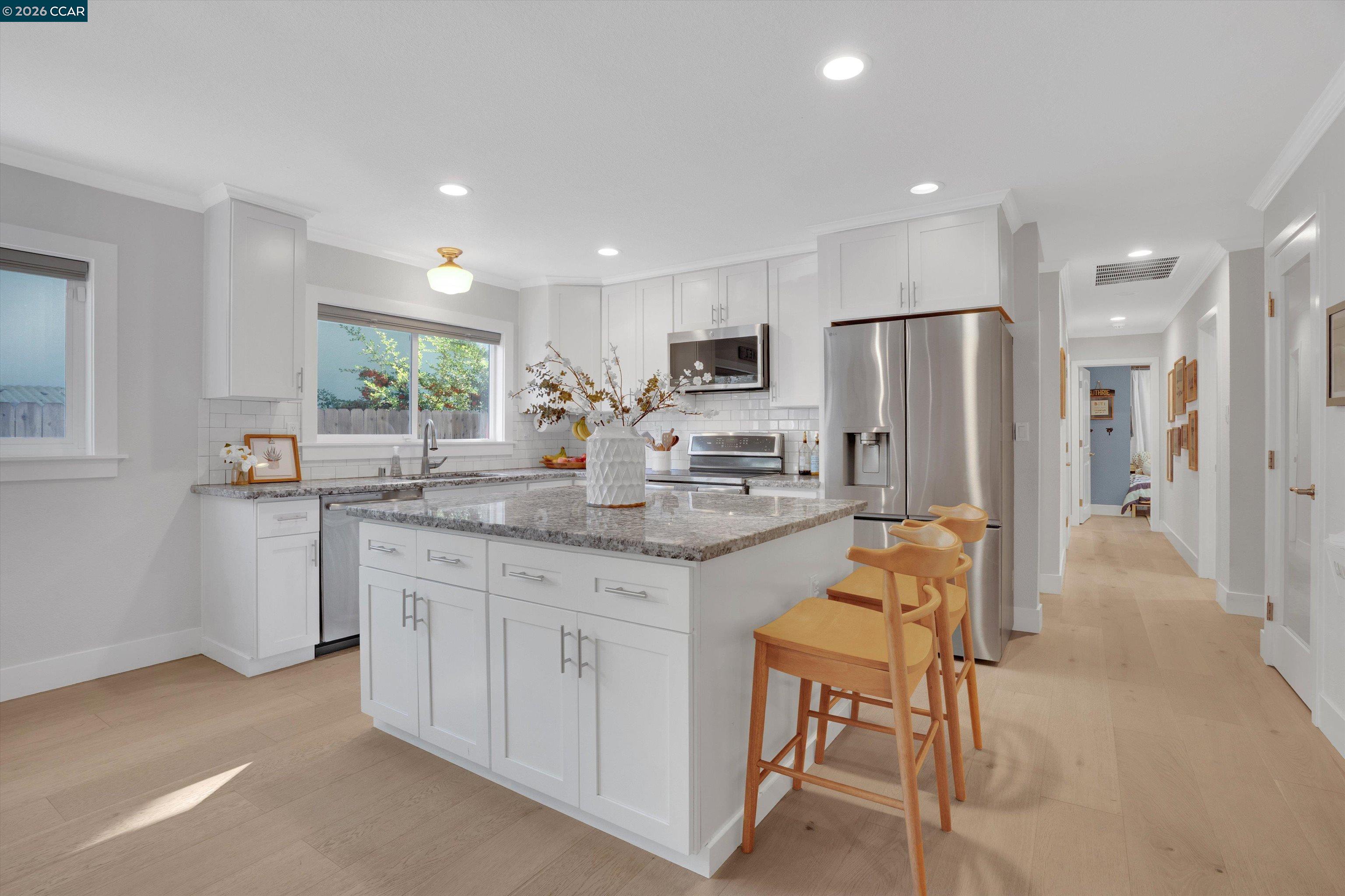 644 Linden Ln