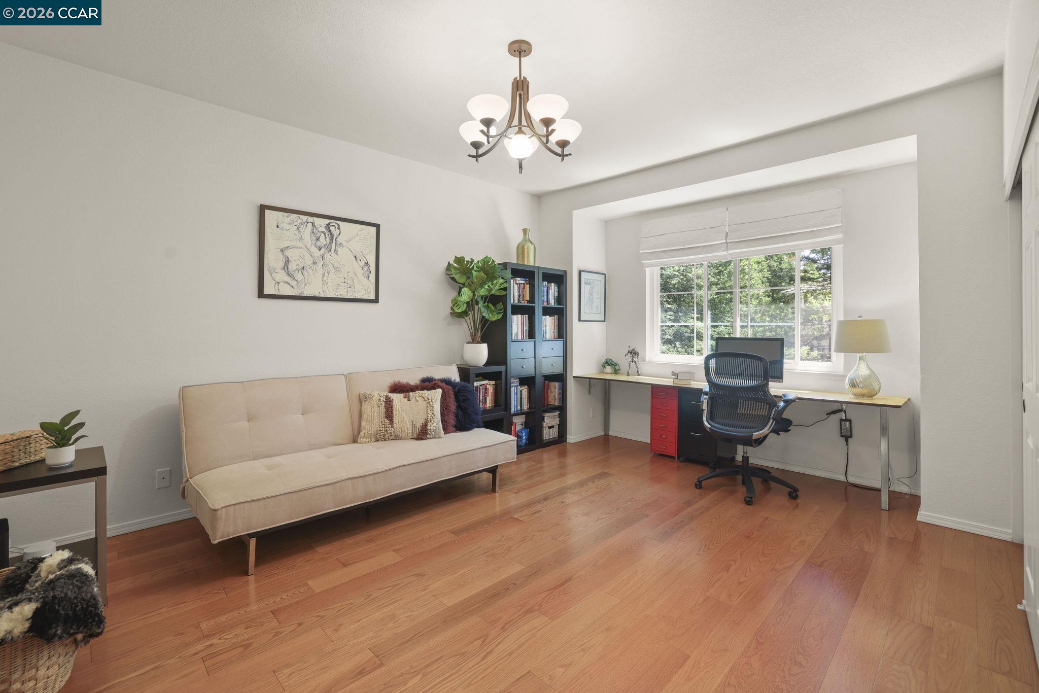 111 Woodvalley Ct