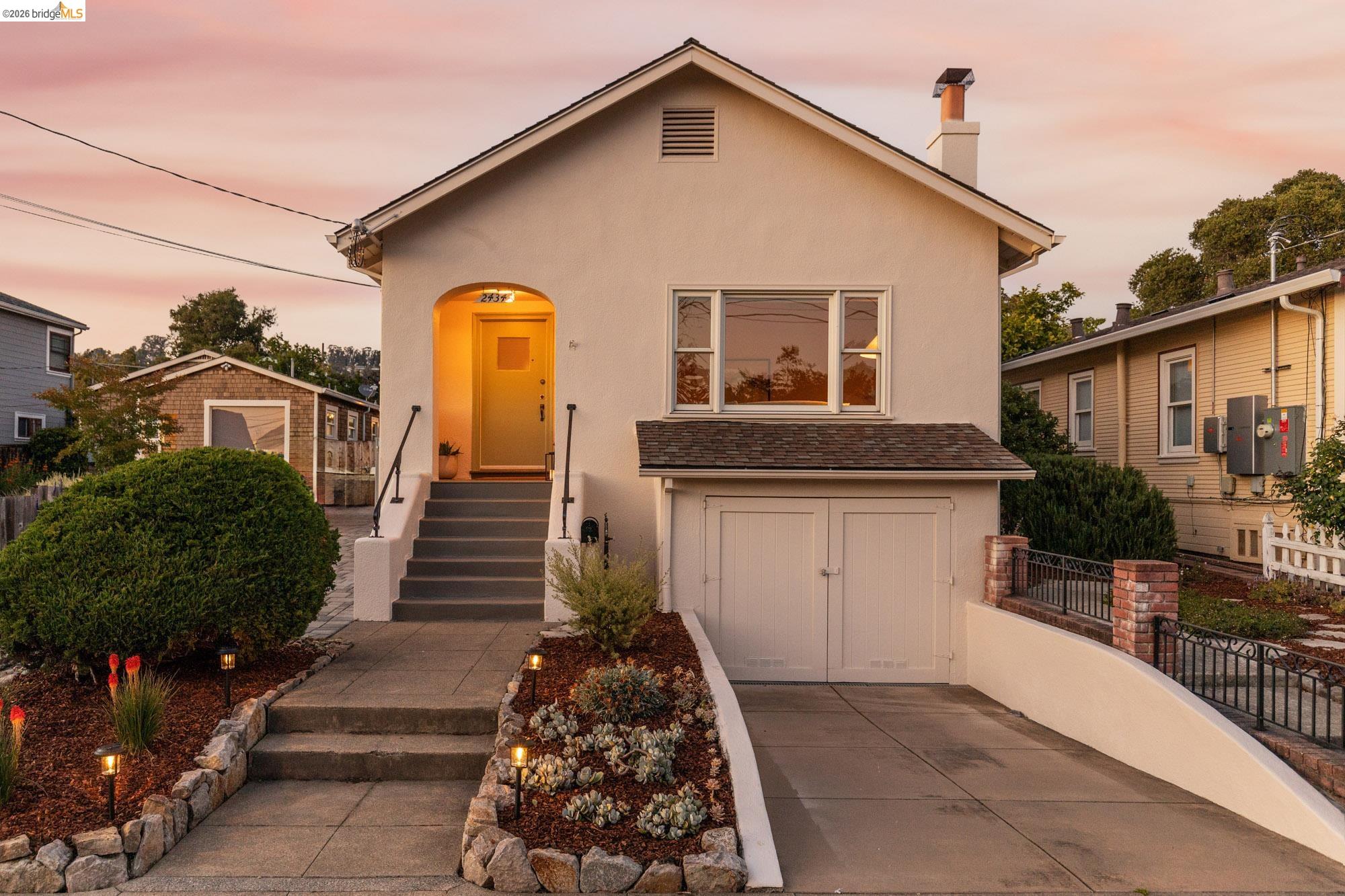 2434 Wilbur St