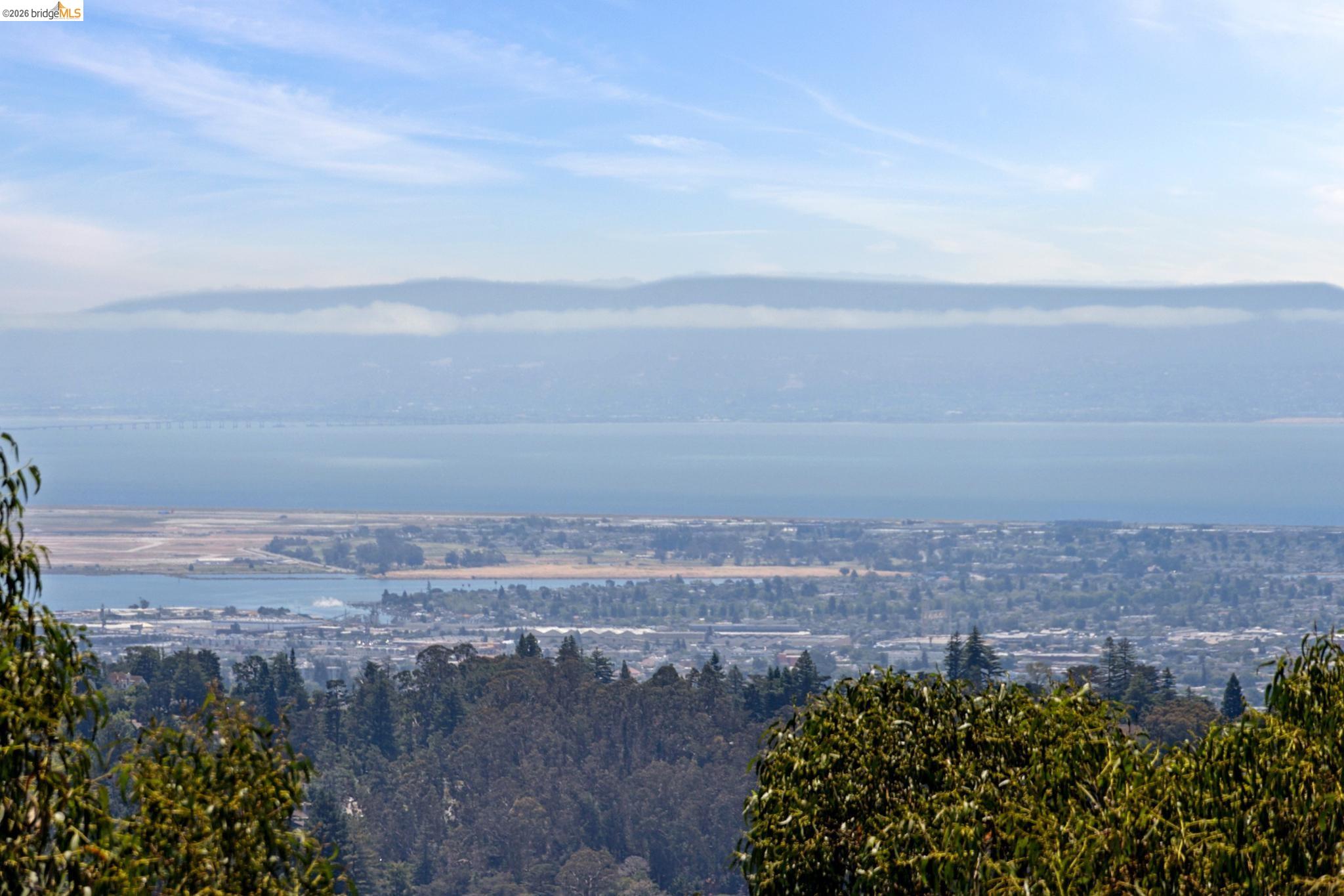 6343 Skyline Blvd