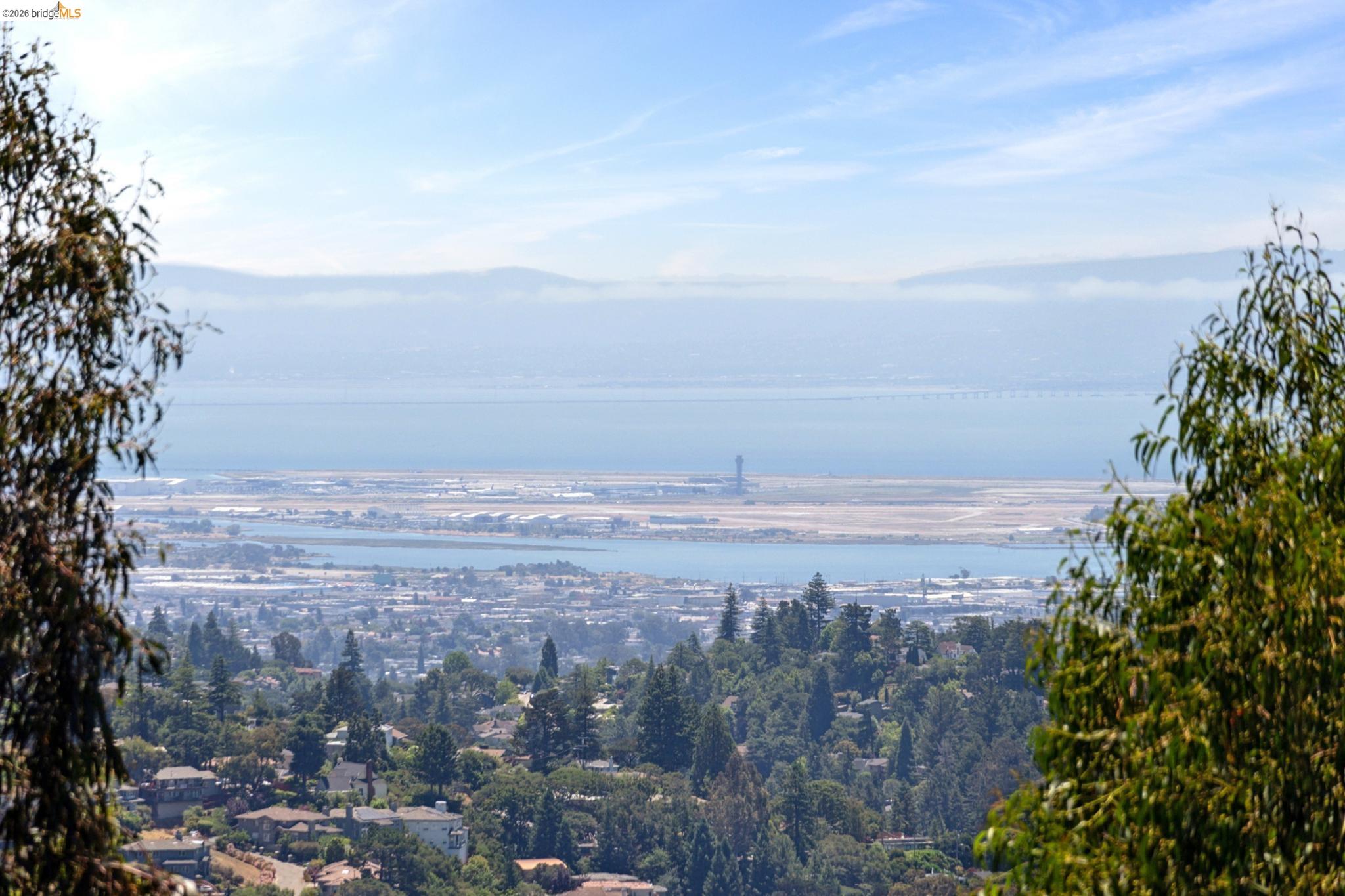 6343 Skyline Blvd