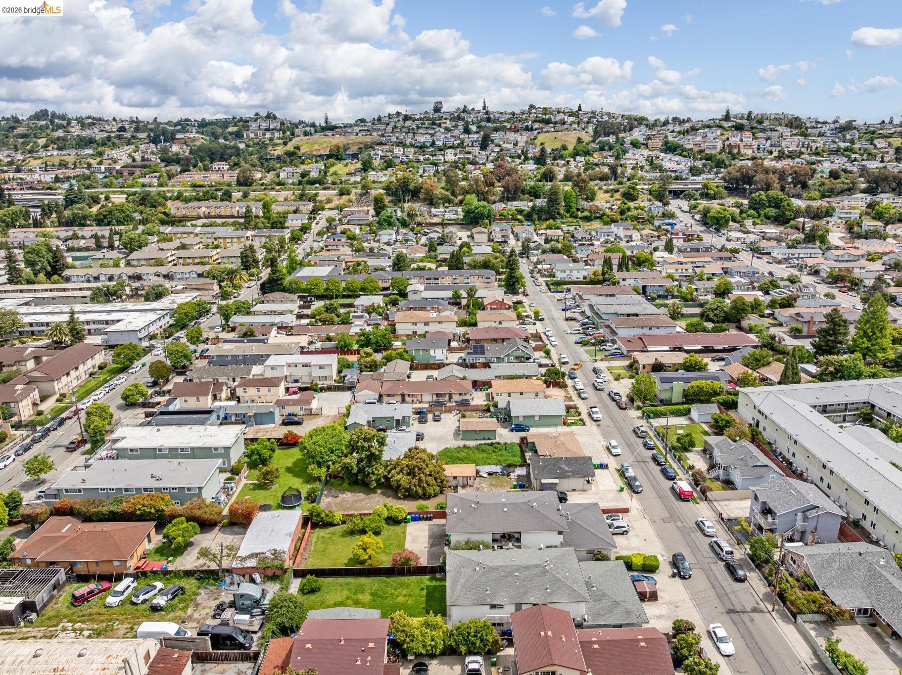 1475 166th Ave.
