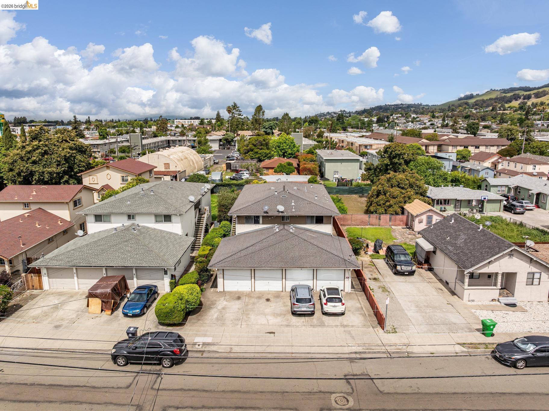 1475 166th Ave.