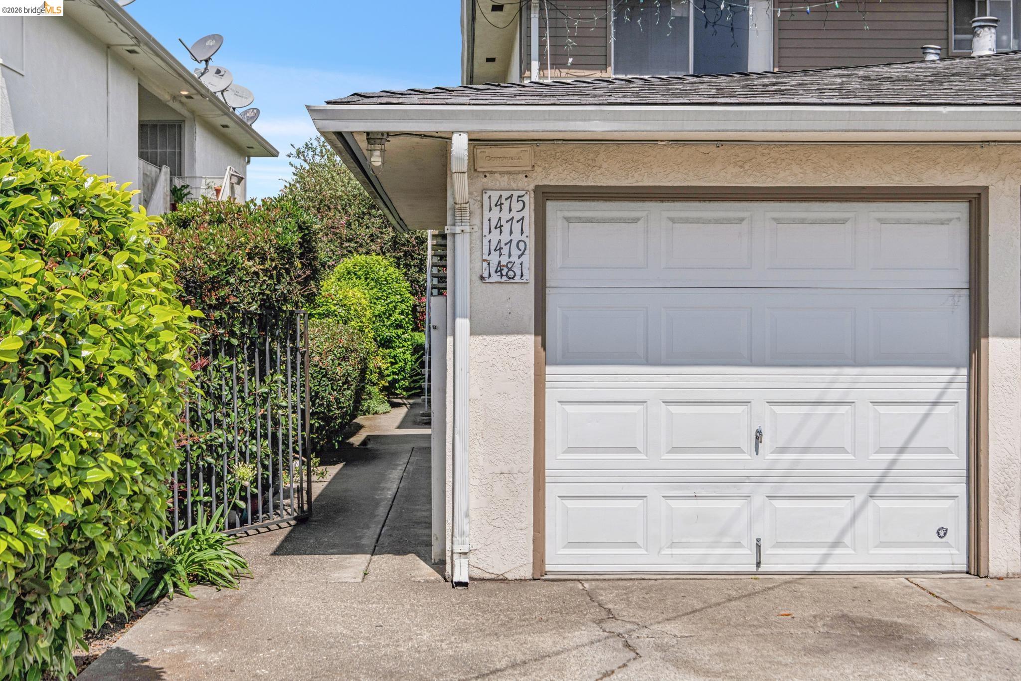 1475 166th Ave.