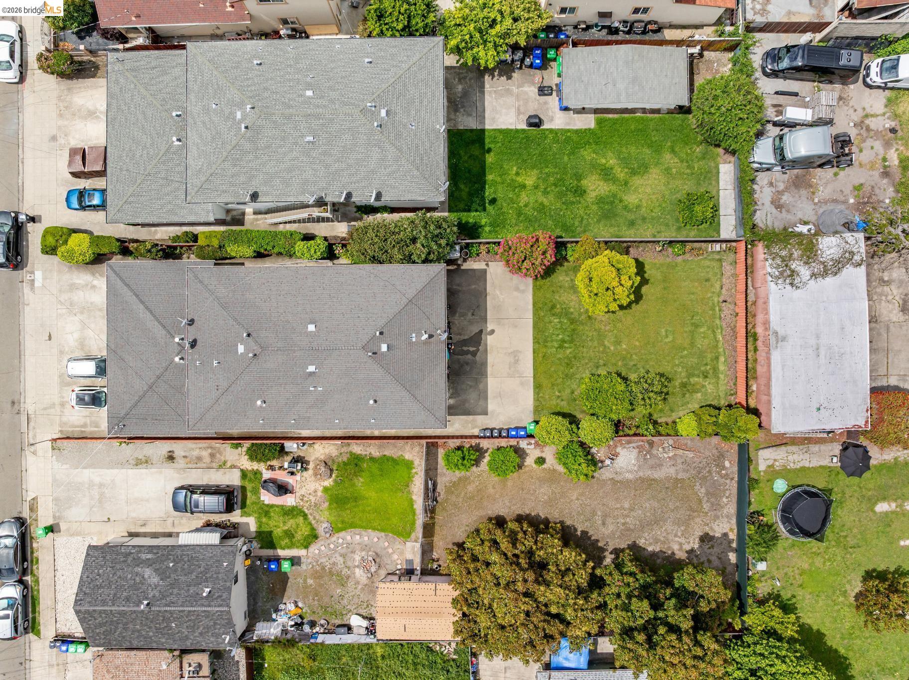 1475 166th Ave.