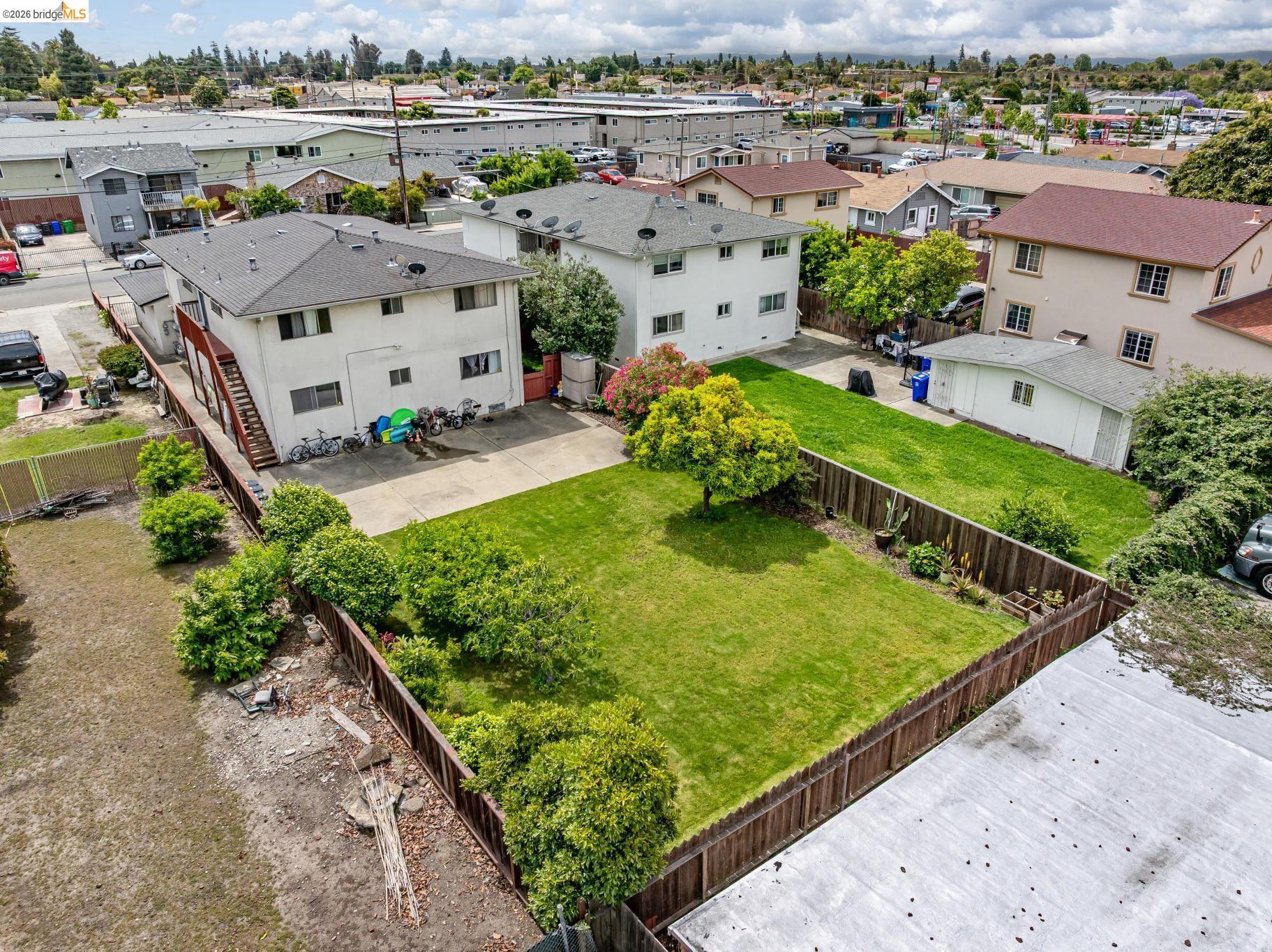 1475 166th Ave.
