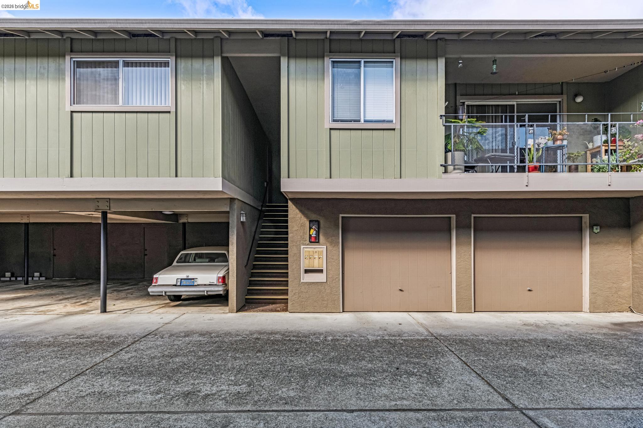 68 Oakes Blvd.