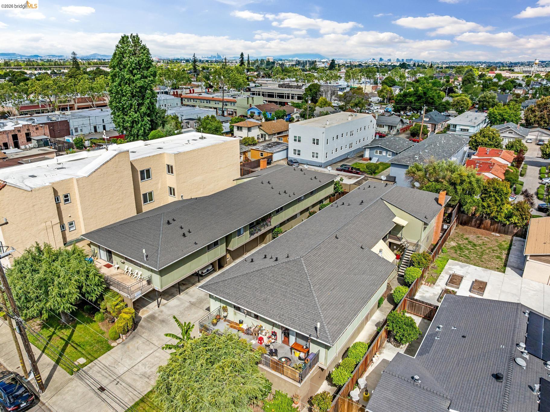 76 Oakes Blvd.