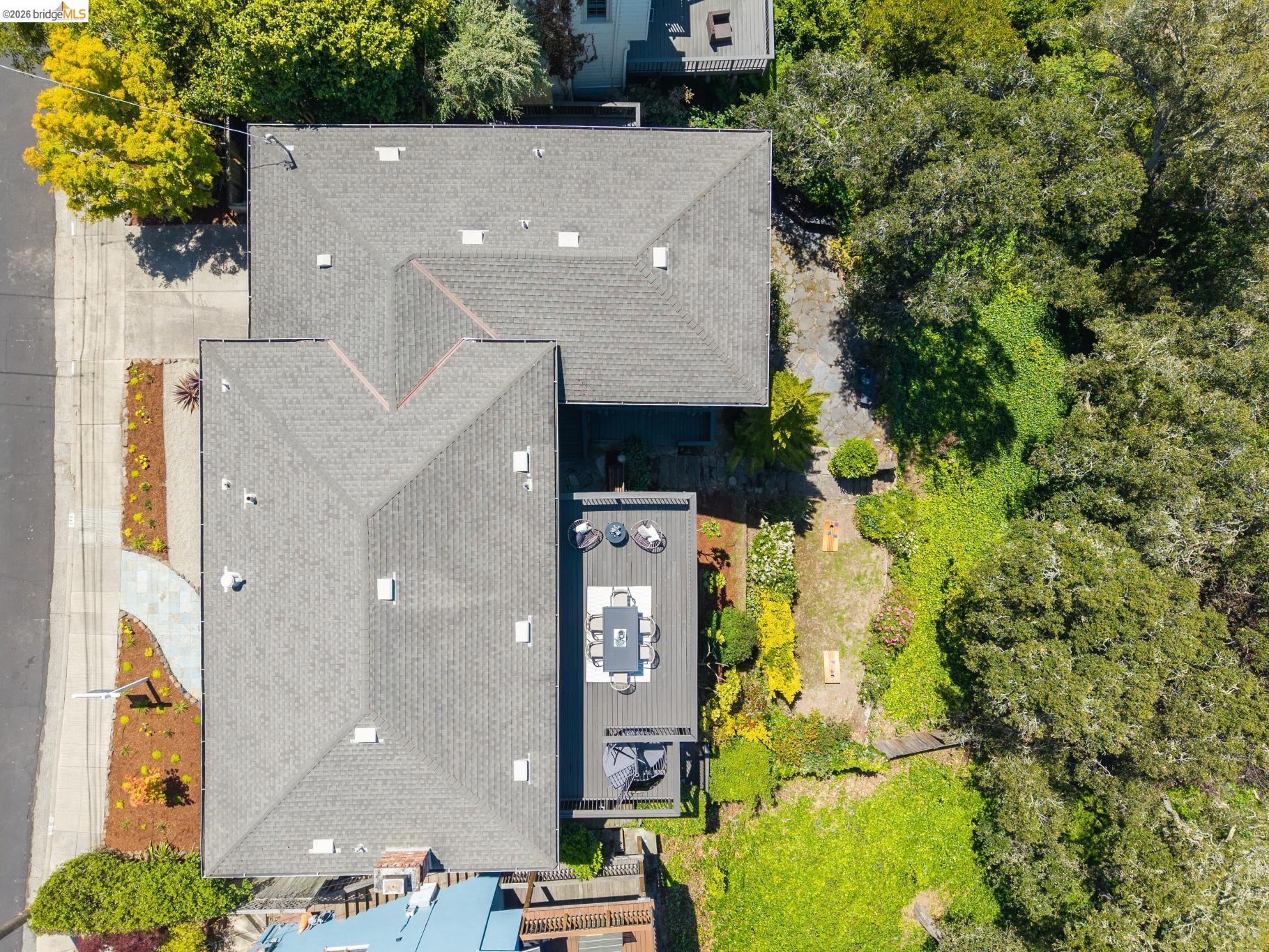 453 Scenic Ave