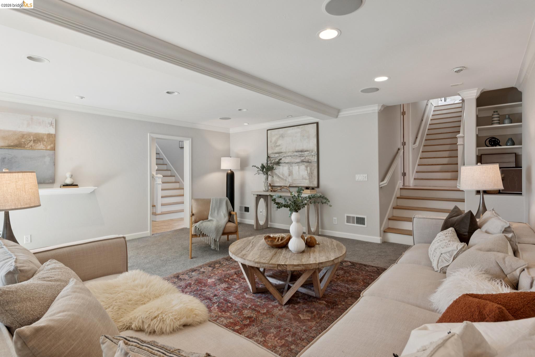 453 Scenic Ave