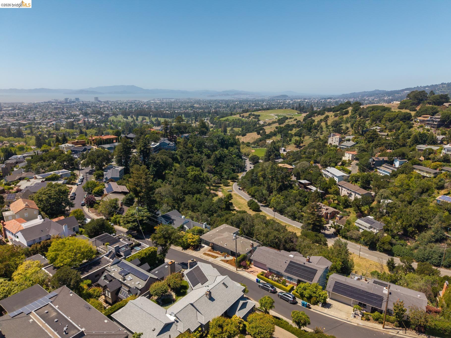 453 Scenic Ave
