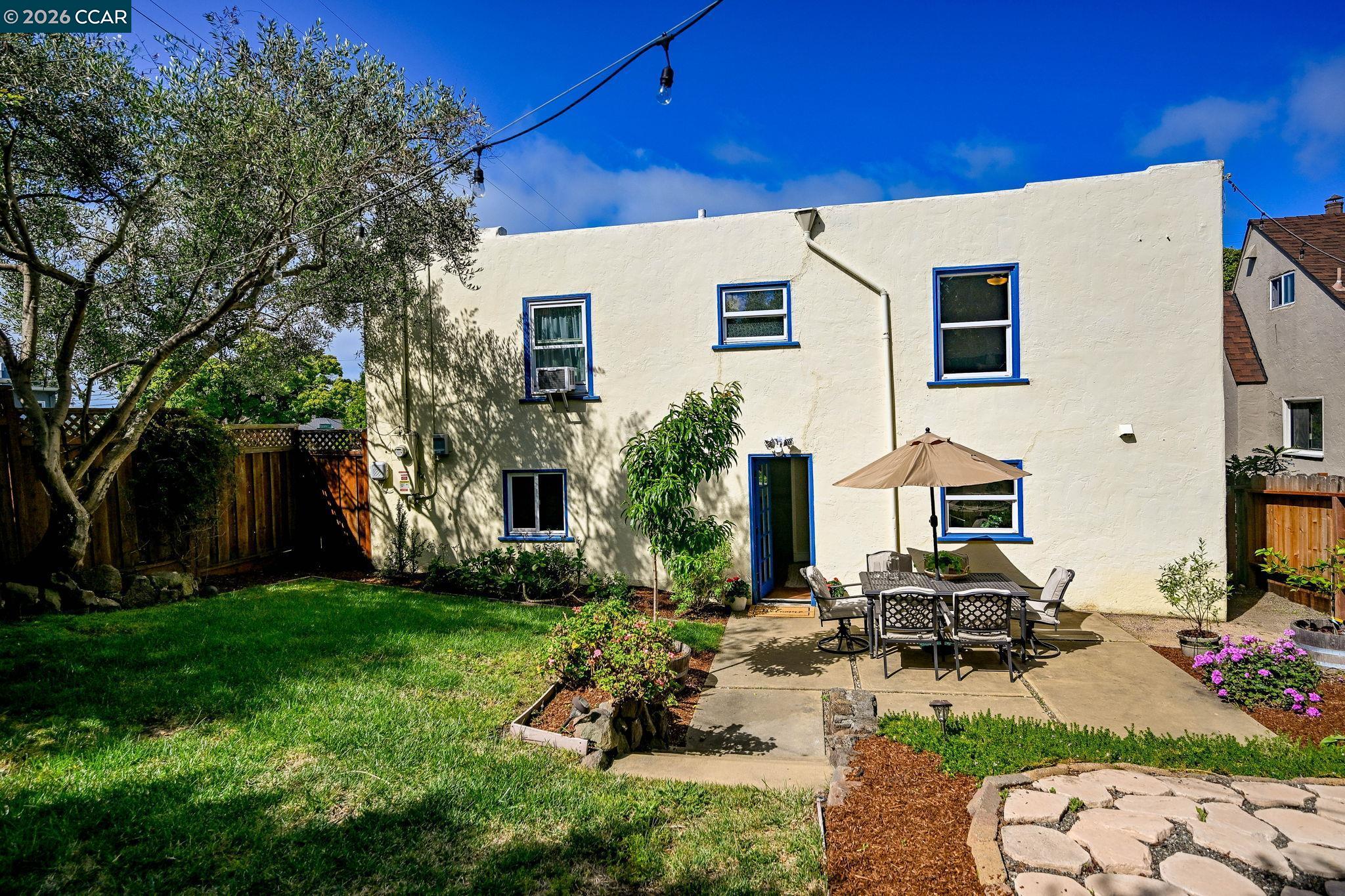 600 McLaughlin St