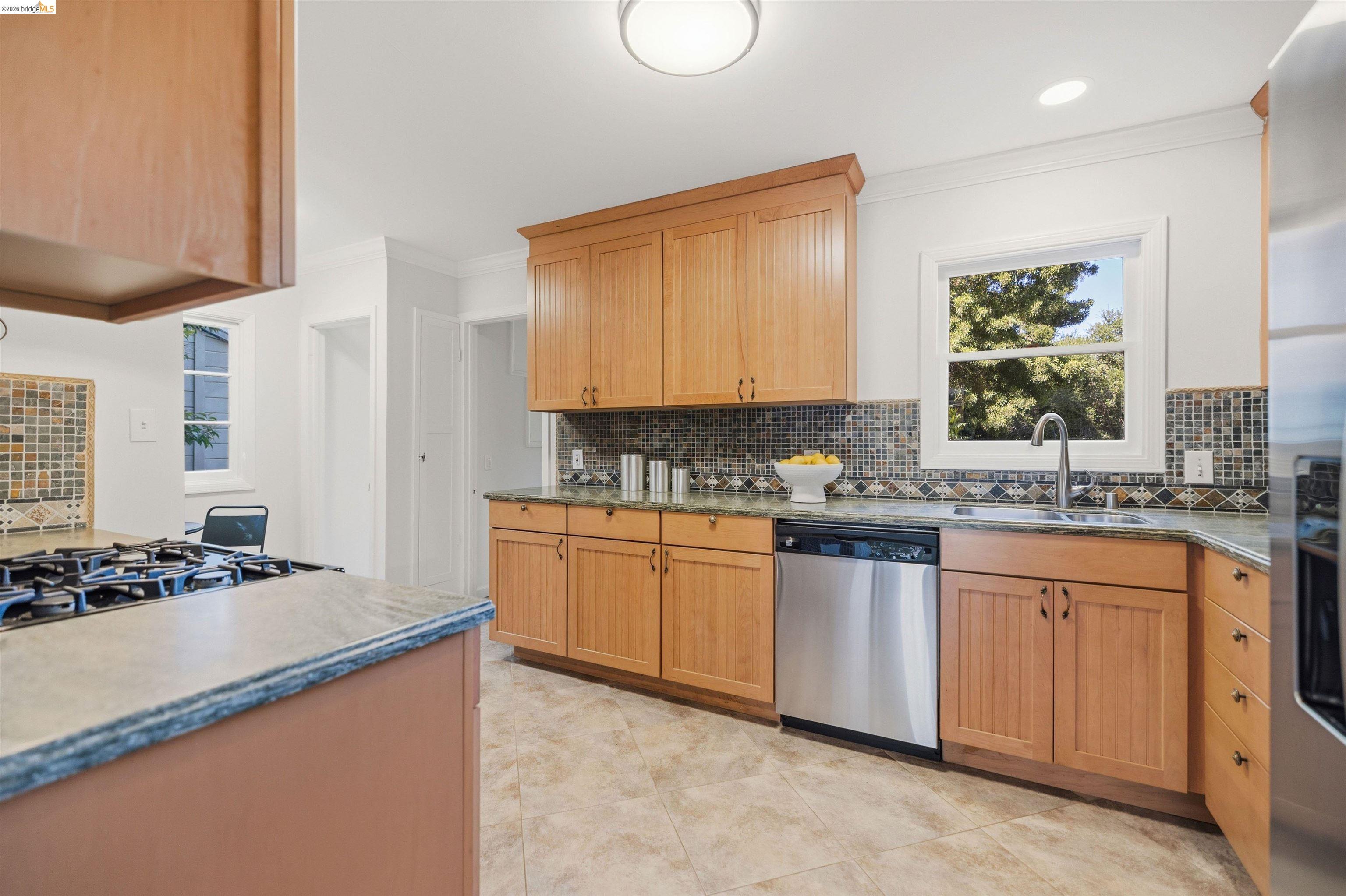8108 Greenly Dr