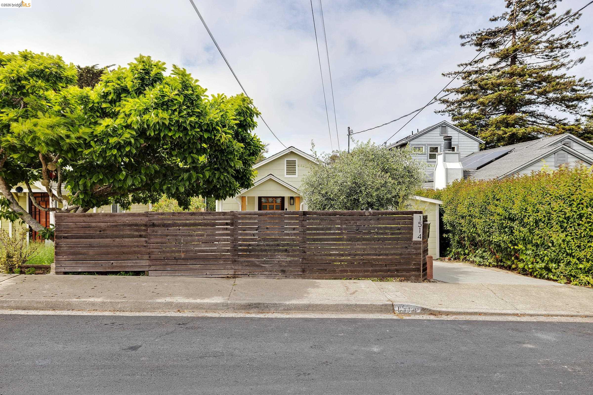 1514 Olive Avenue