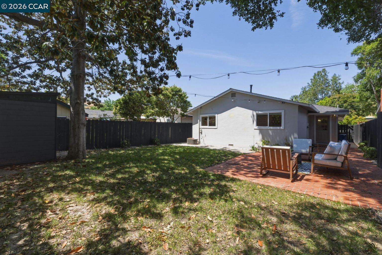 634 Teresa St