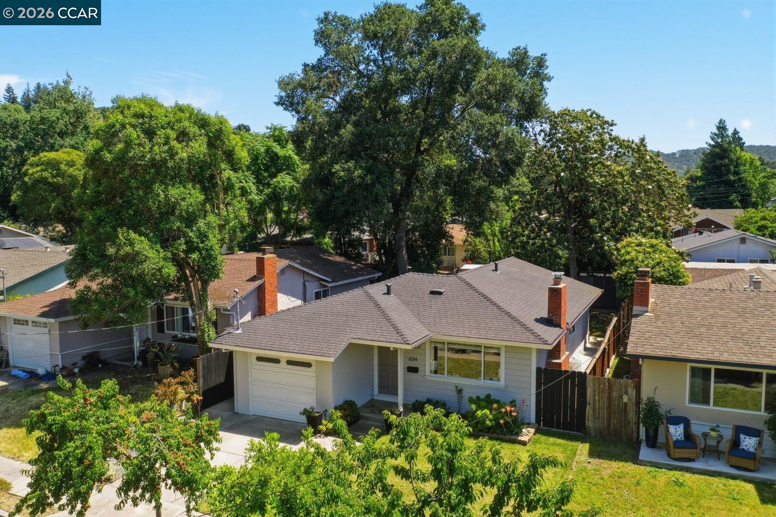 634 Teresa St