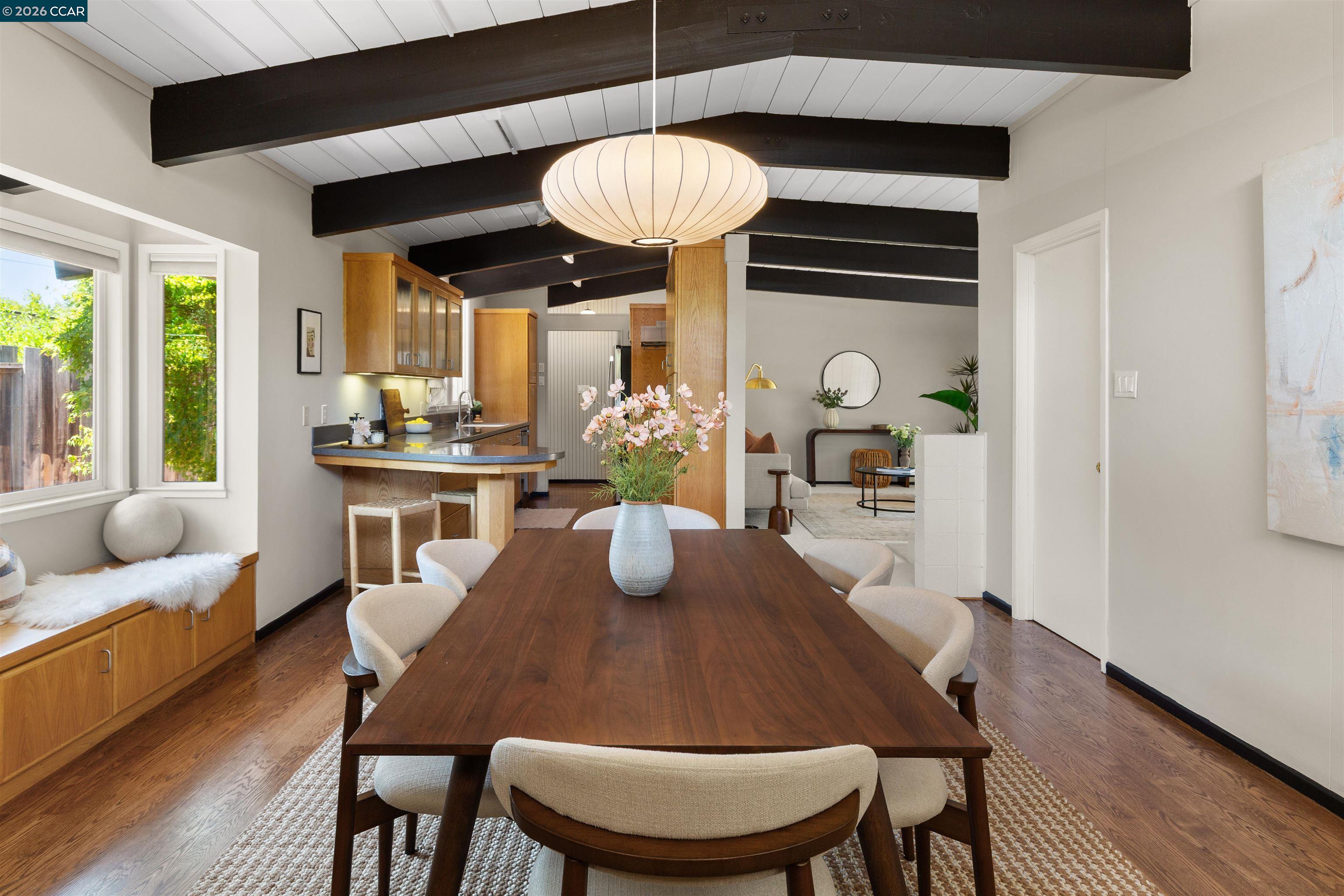 278 El Divisadero Ave