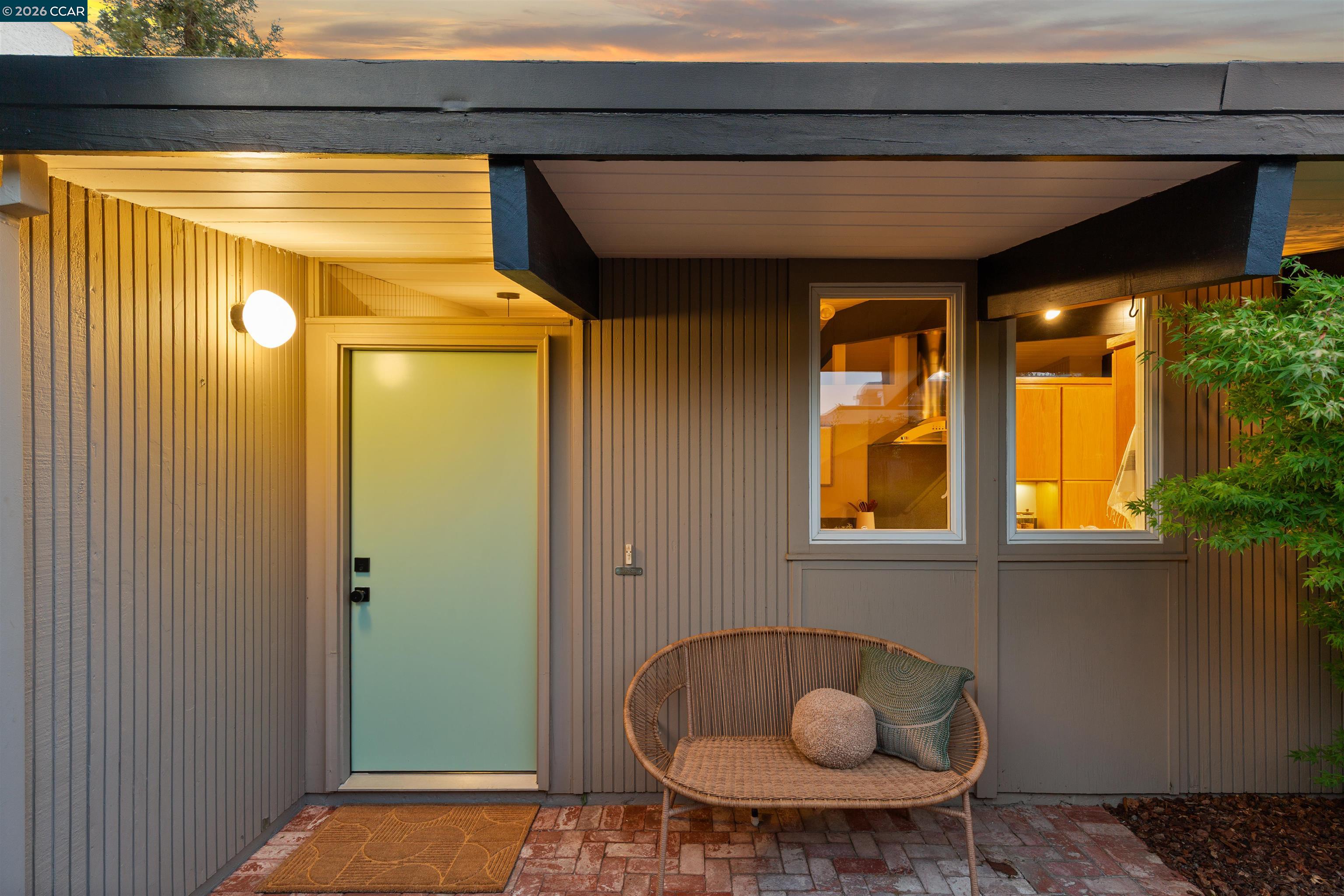 278 El Divisadero Ave