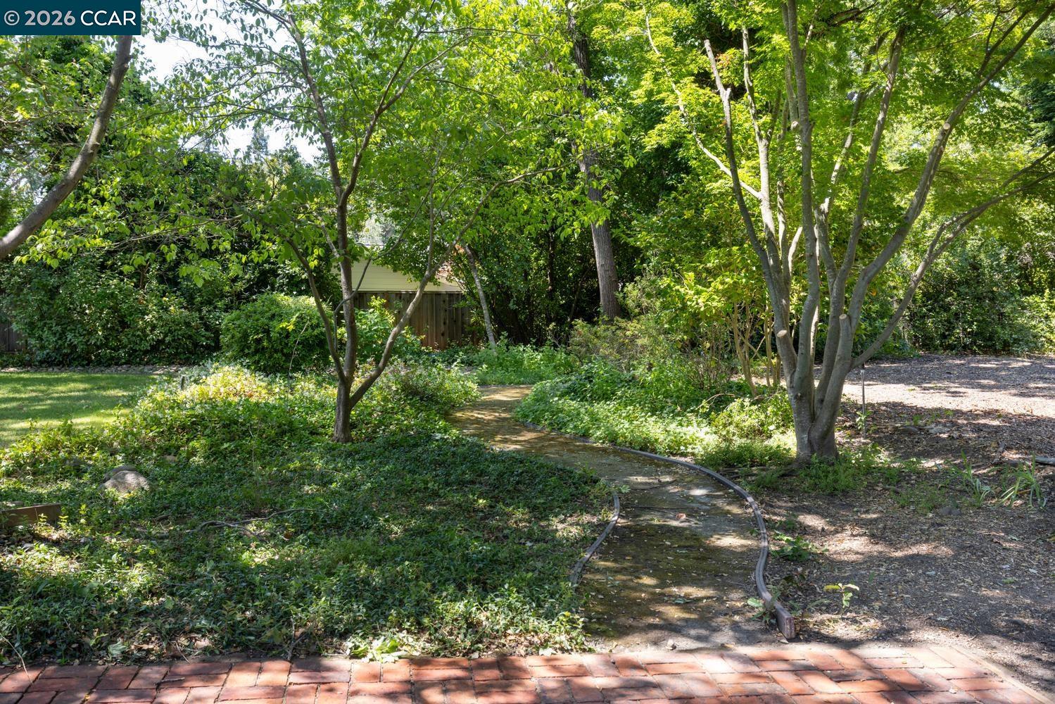 1125 Glen Rd