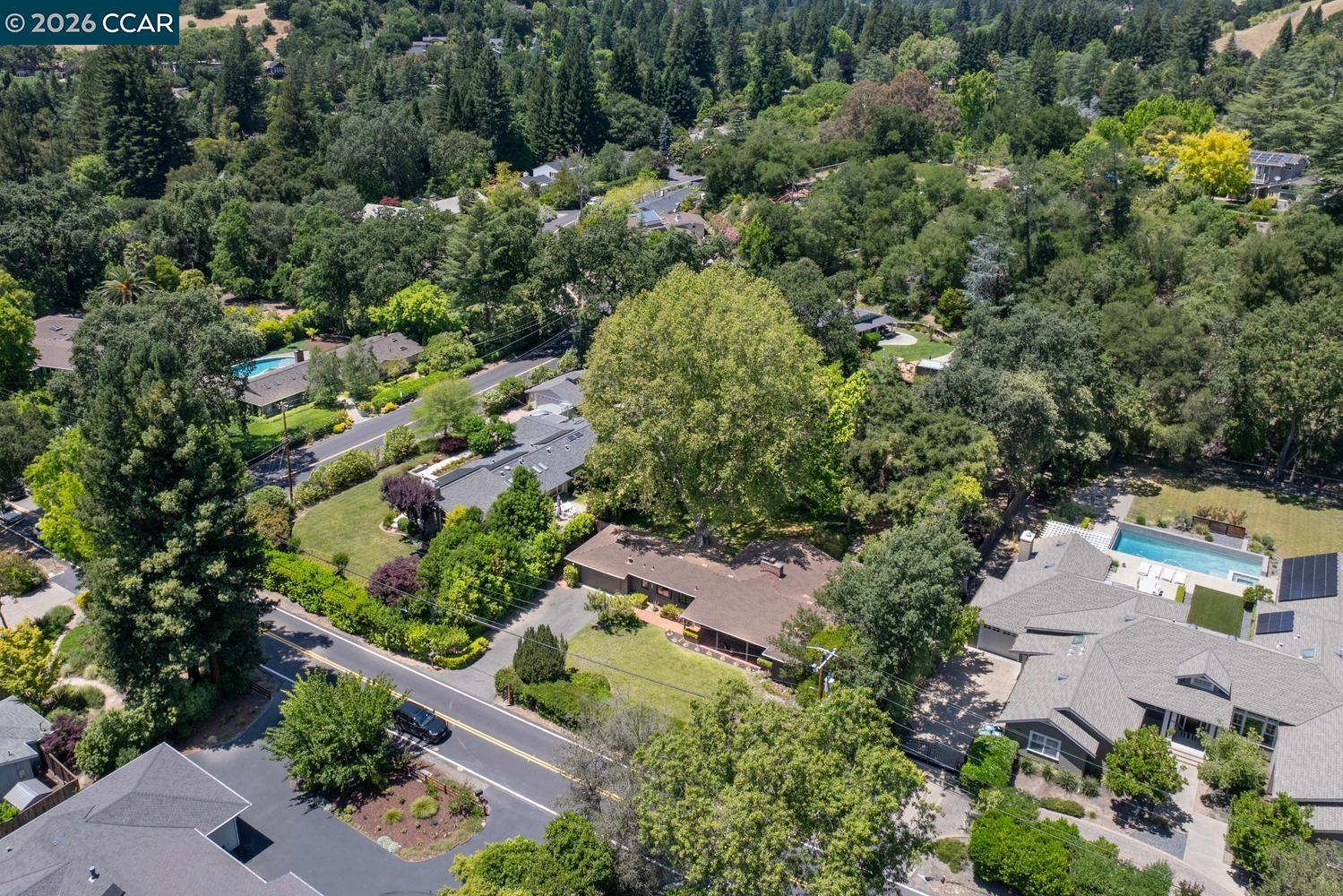 1125 Glen Rd