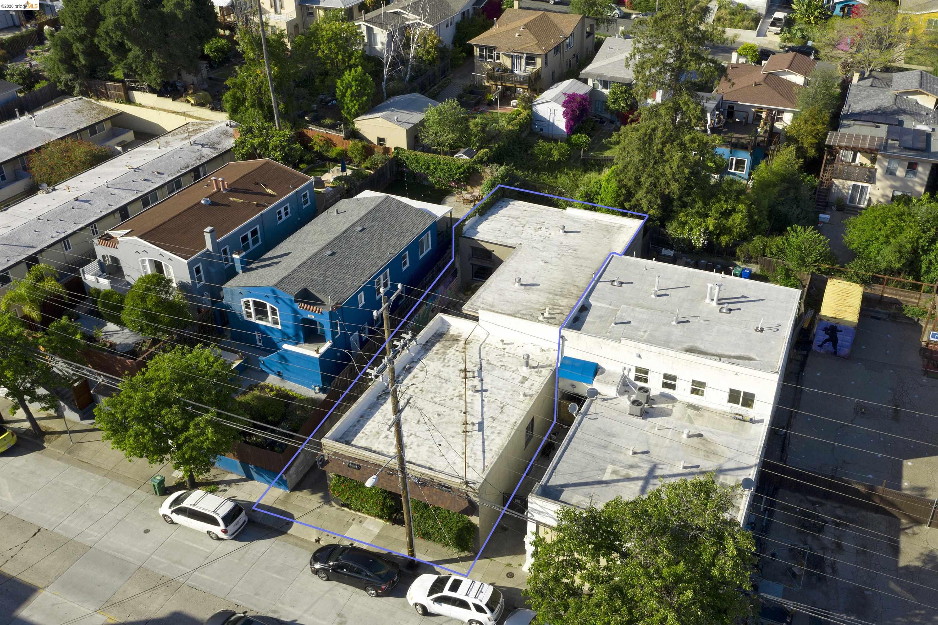 2946 Macarthur Blvd