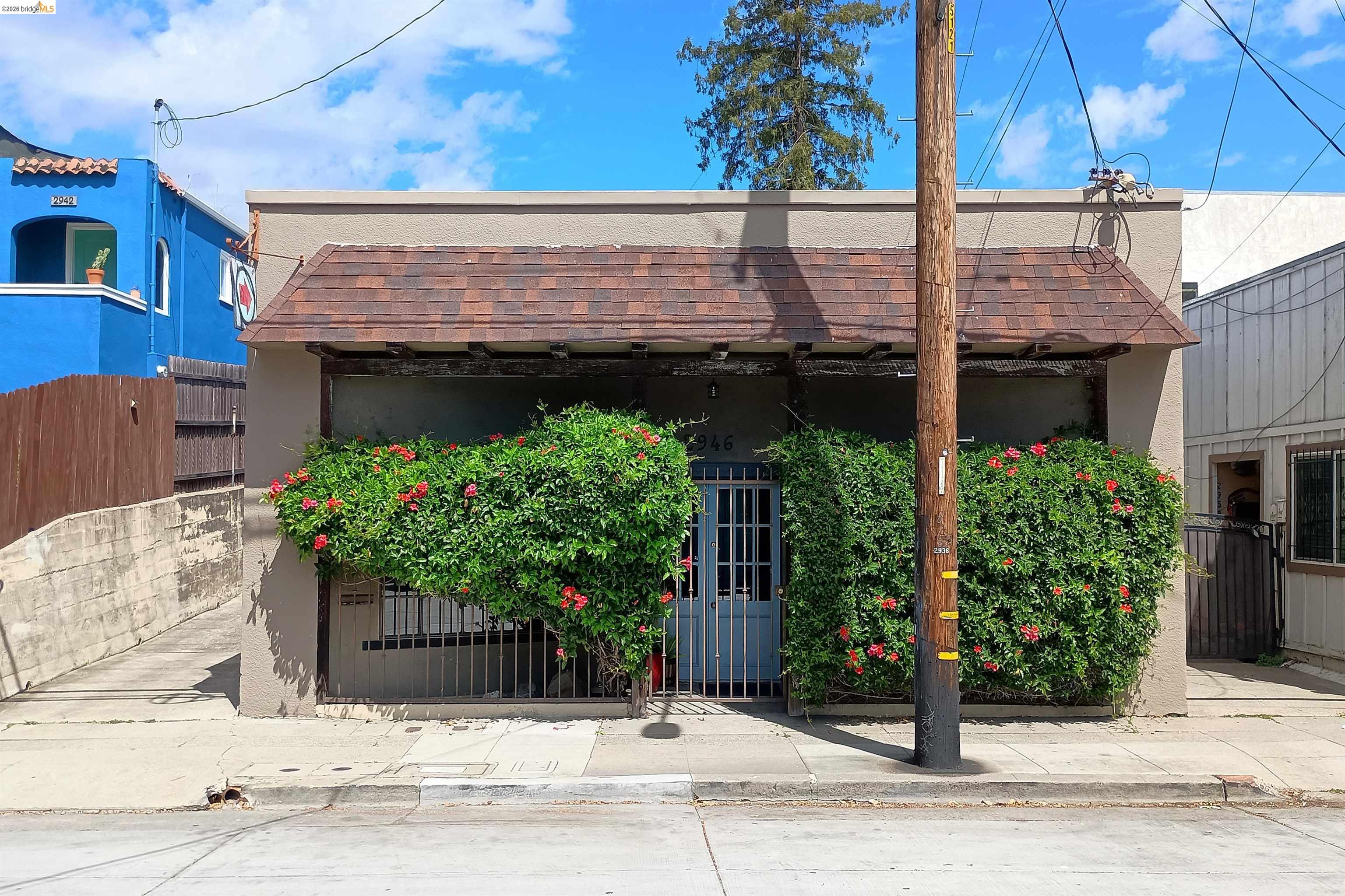 2946 Macarthur Blvd
