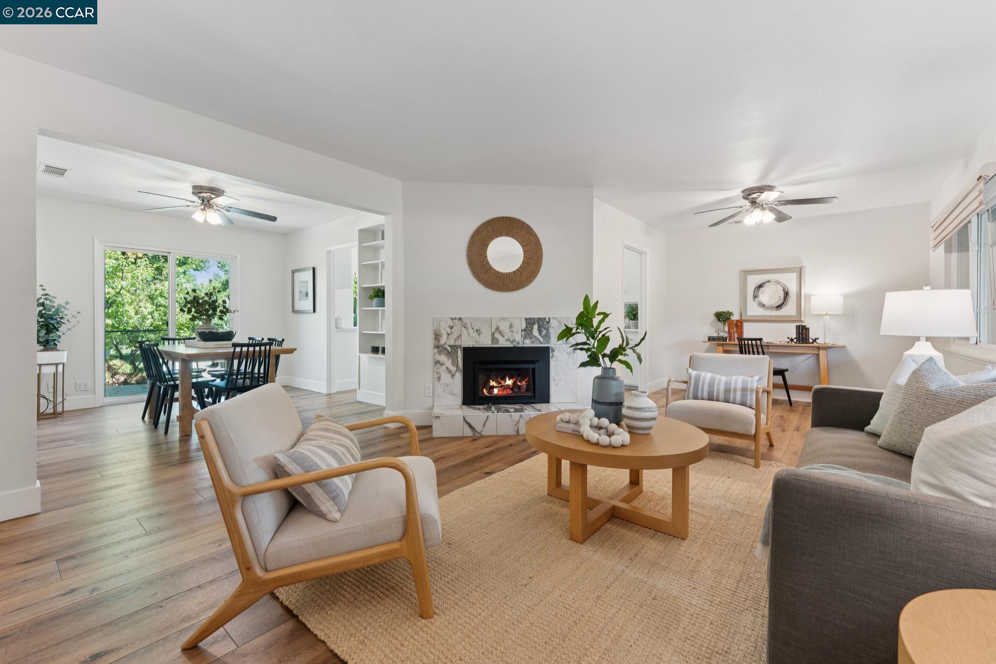 2060 Ahneita Dr.