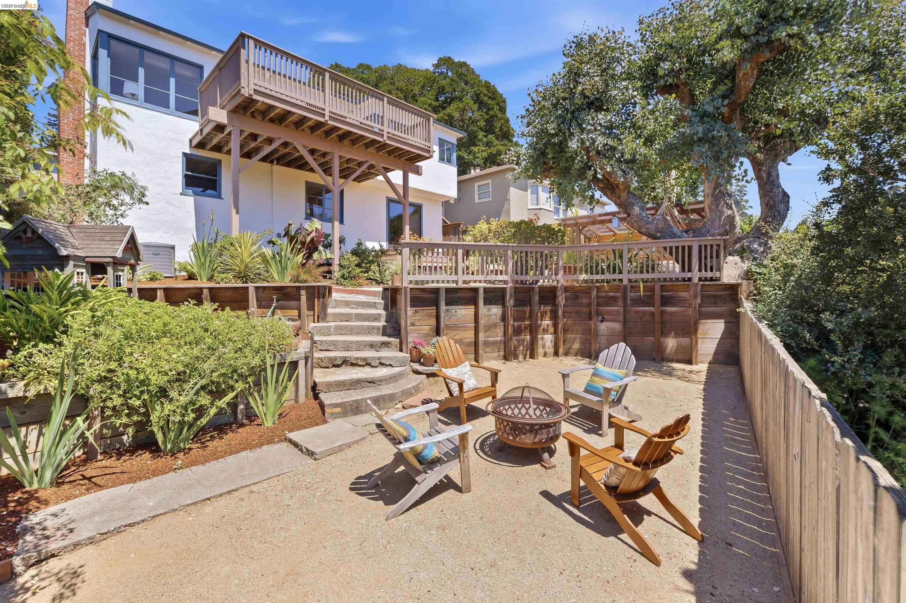 4421 Harbor View Ave