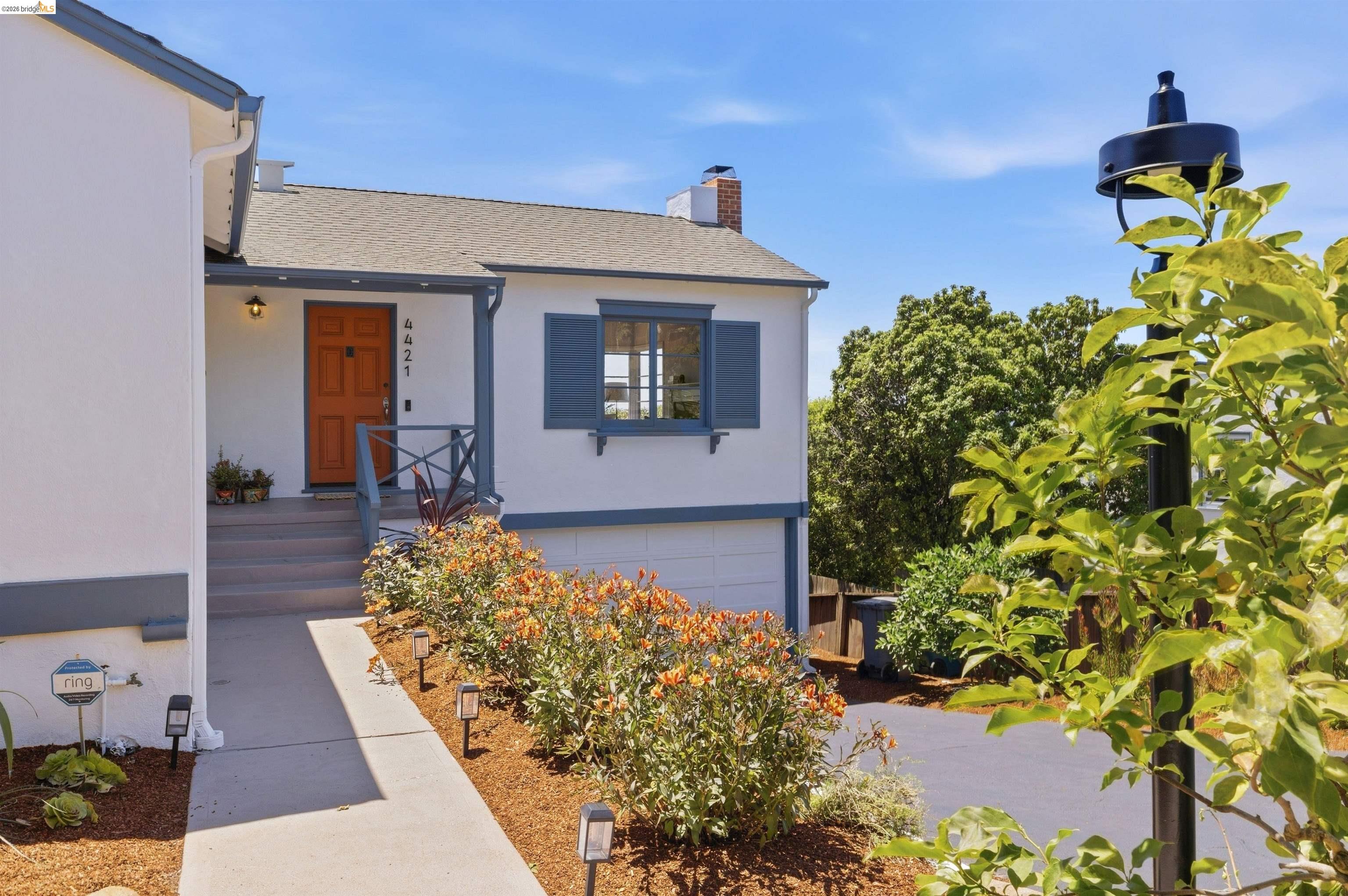 4421 Harbor View Ave