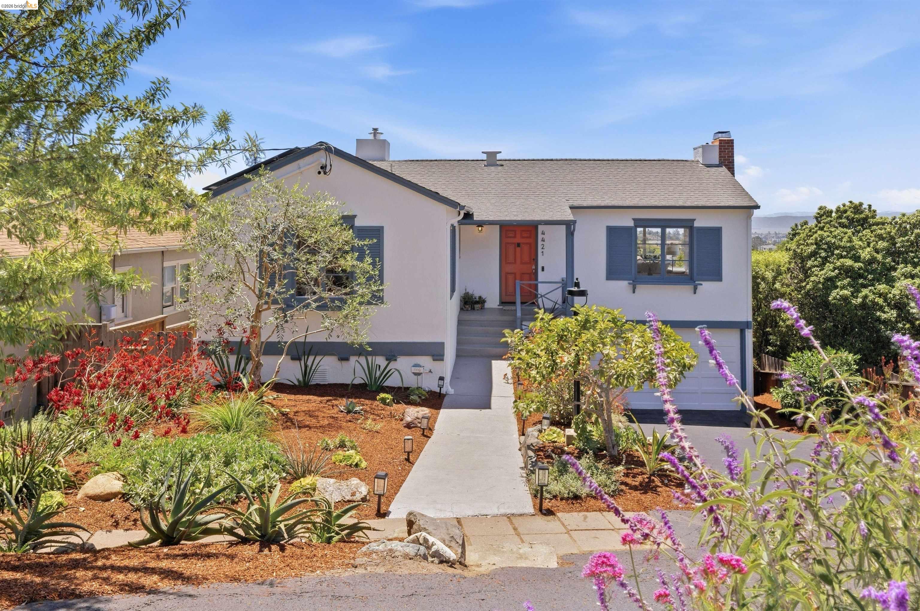 4421 Harbor View Ave