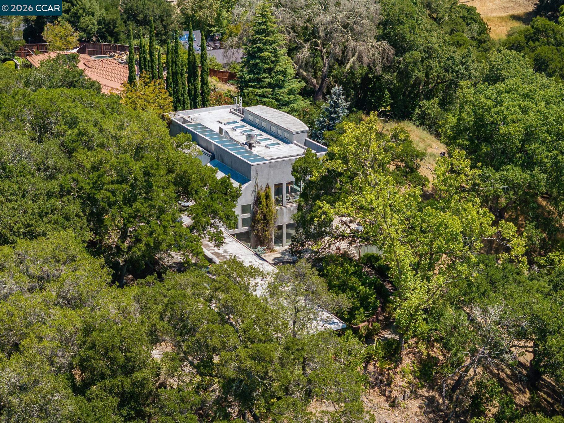 5 Oak Flat Rd.