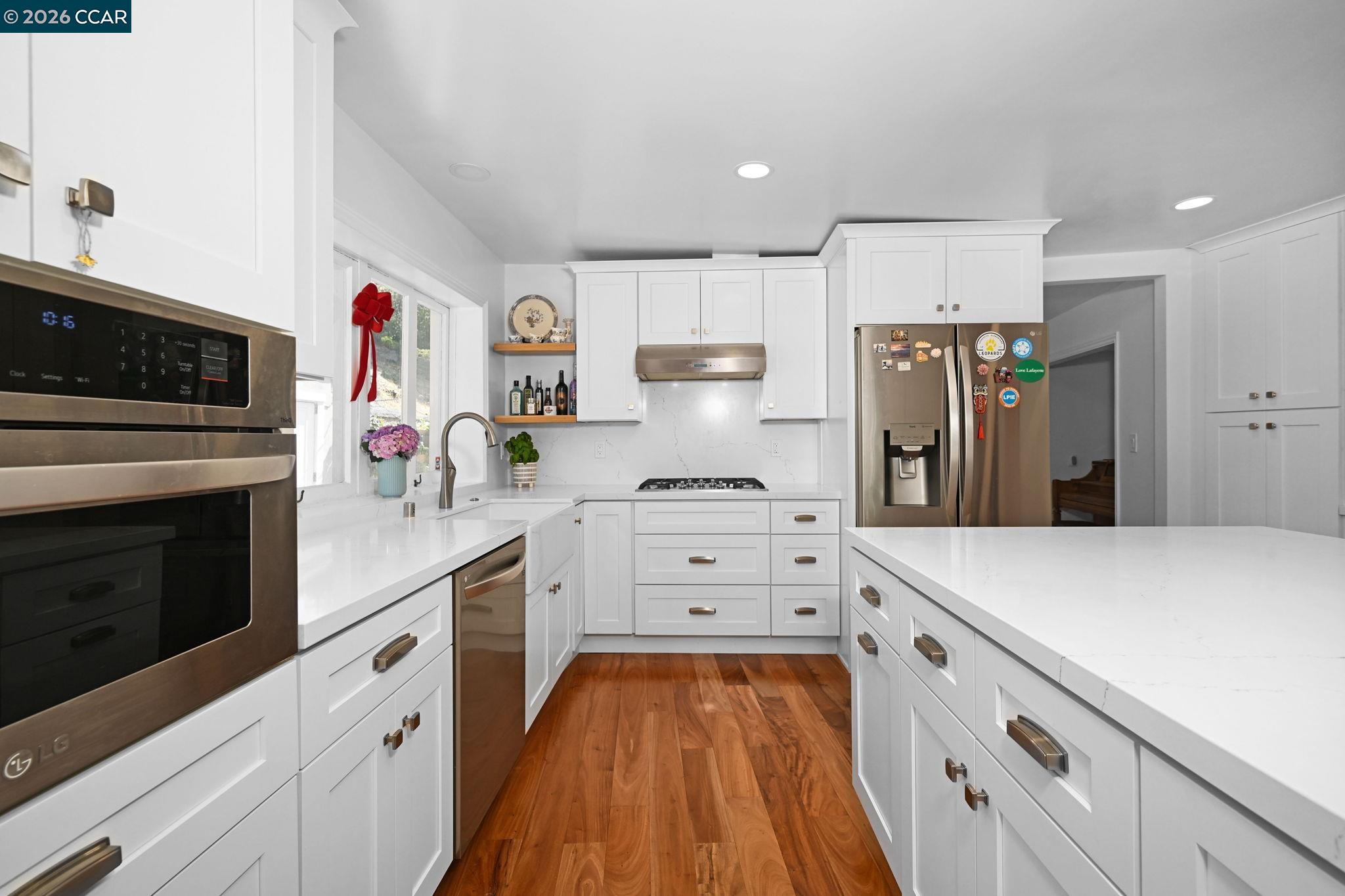 3560 Old Mountain View Dr.