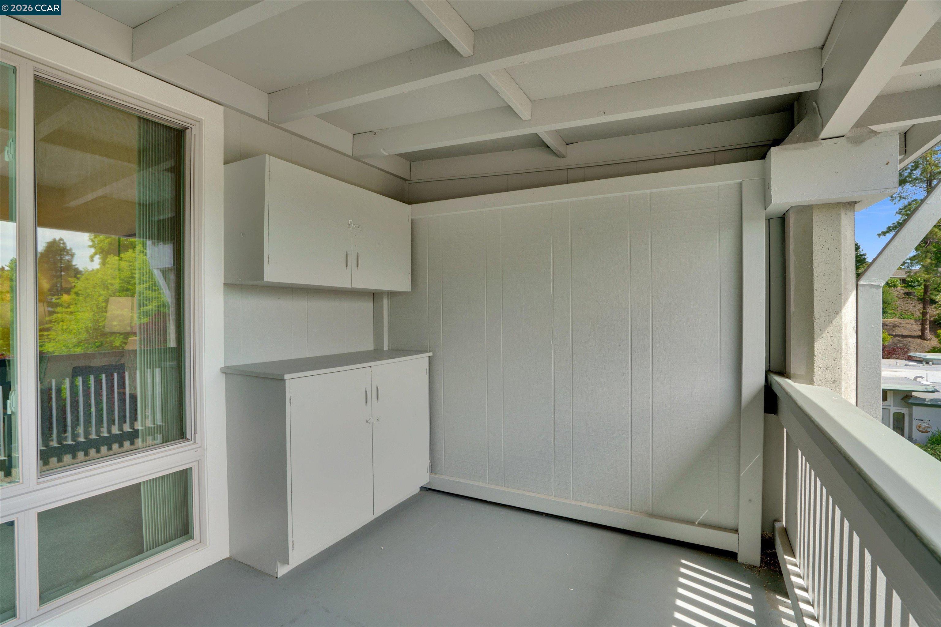 1549 Oakmont # 3