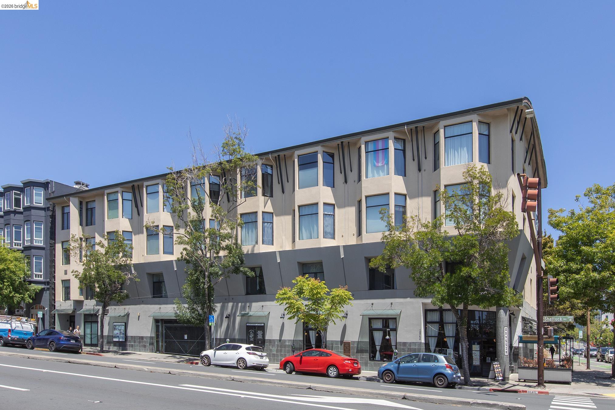 1849 Shattuck Ave # 207