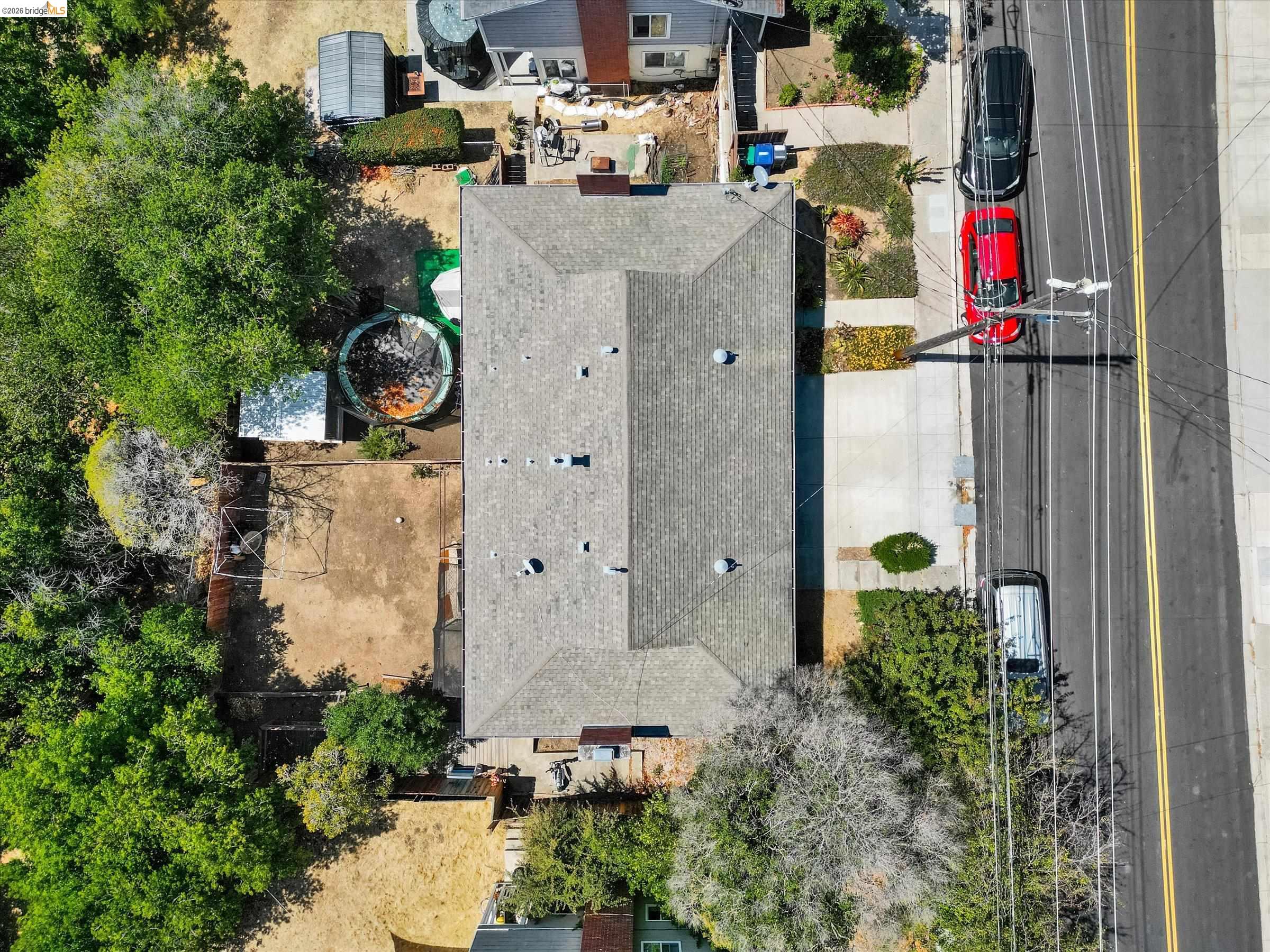 1390 Highland Blvd