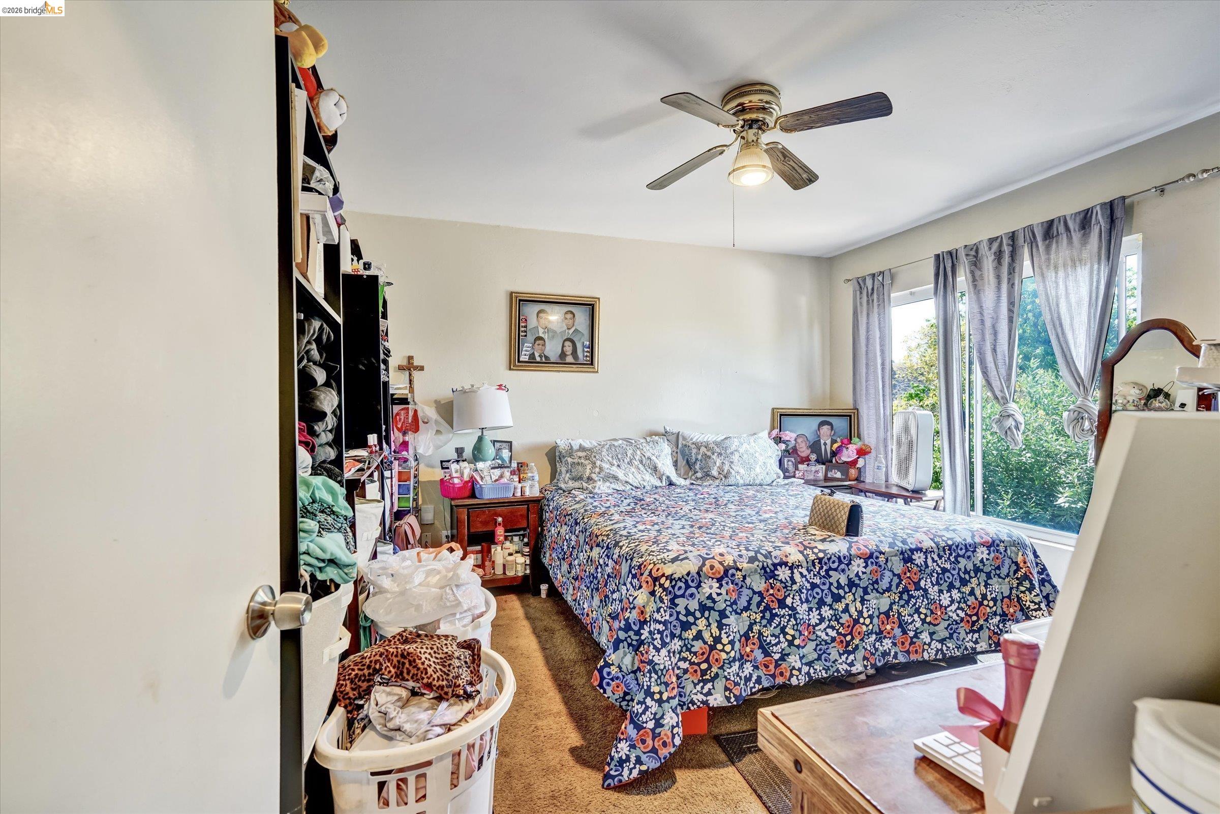 1390 Highland Blvd