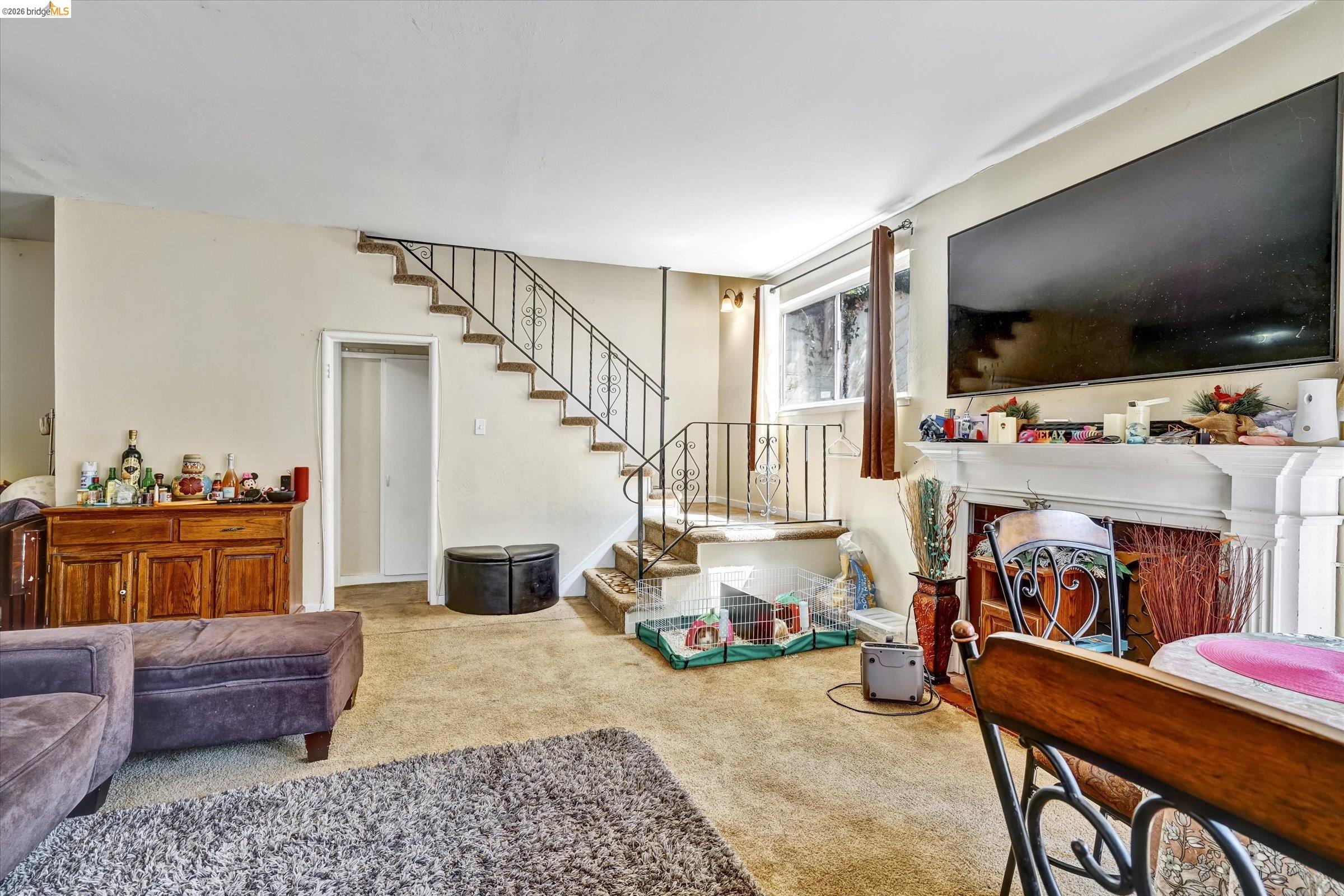 1390 Highland Blvd