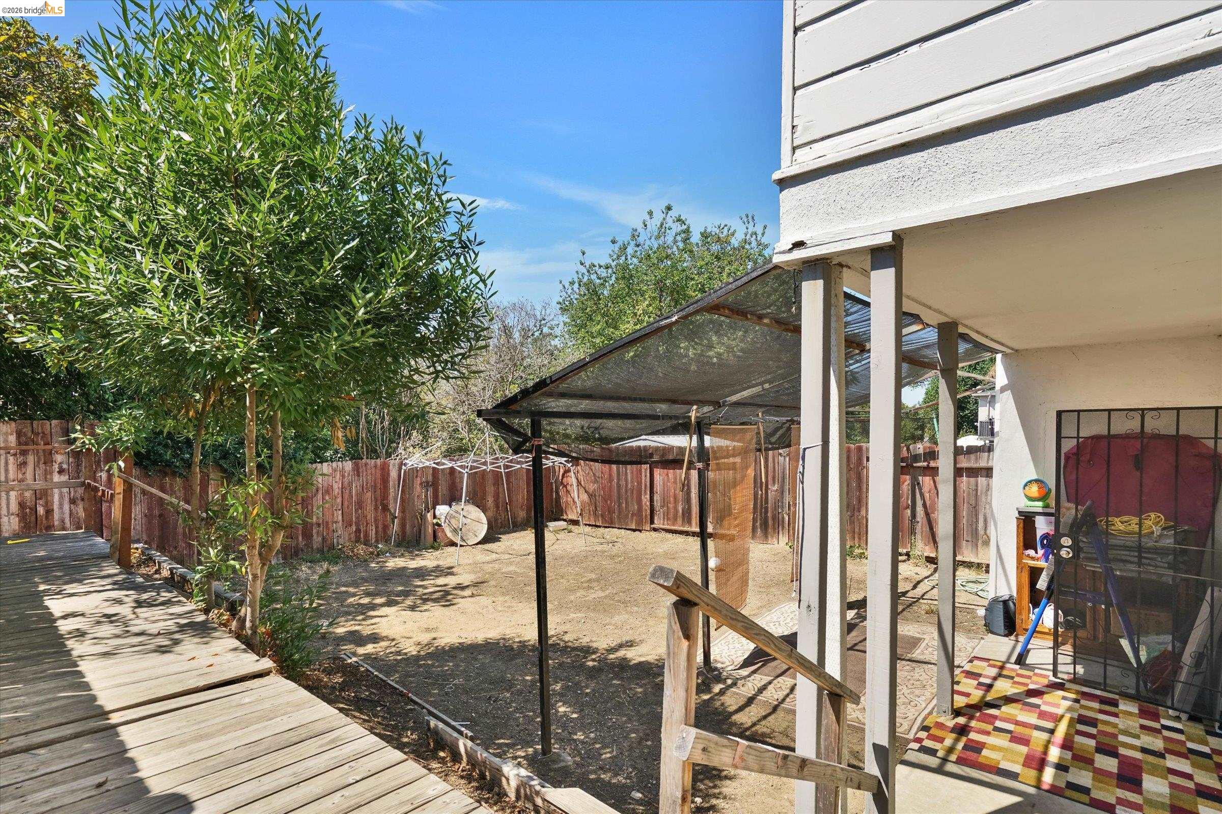 1390 Highland Blvd