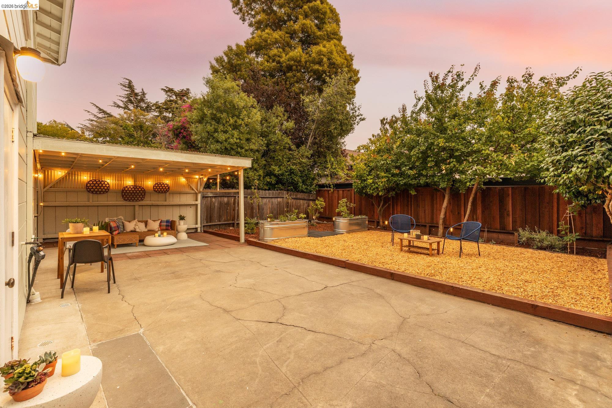7232 Lincoln Ave