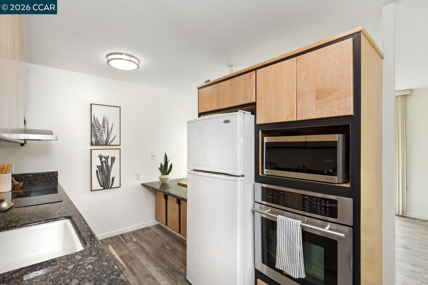 3945 Harrison Street # 23