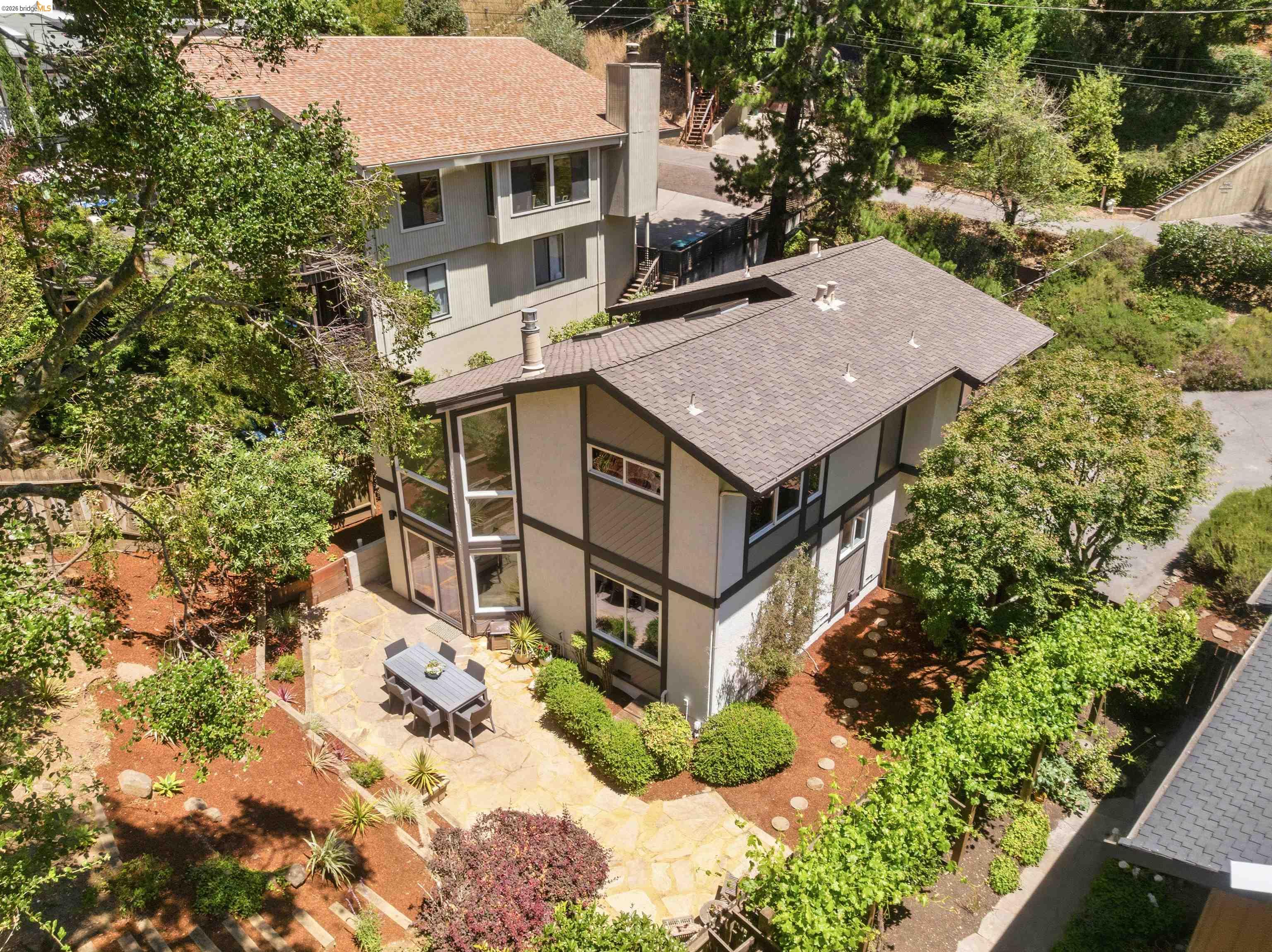 6763 Pinehaven Rd