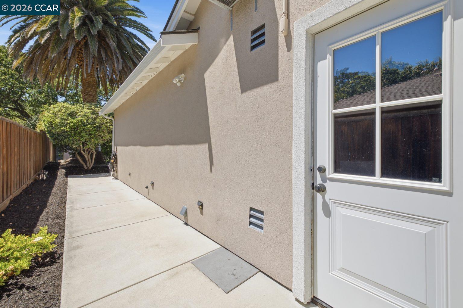 1772 Ruth Dr