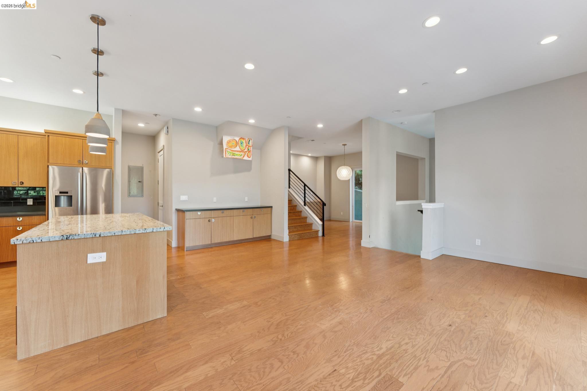 5917 Balboa