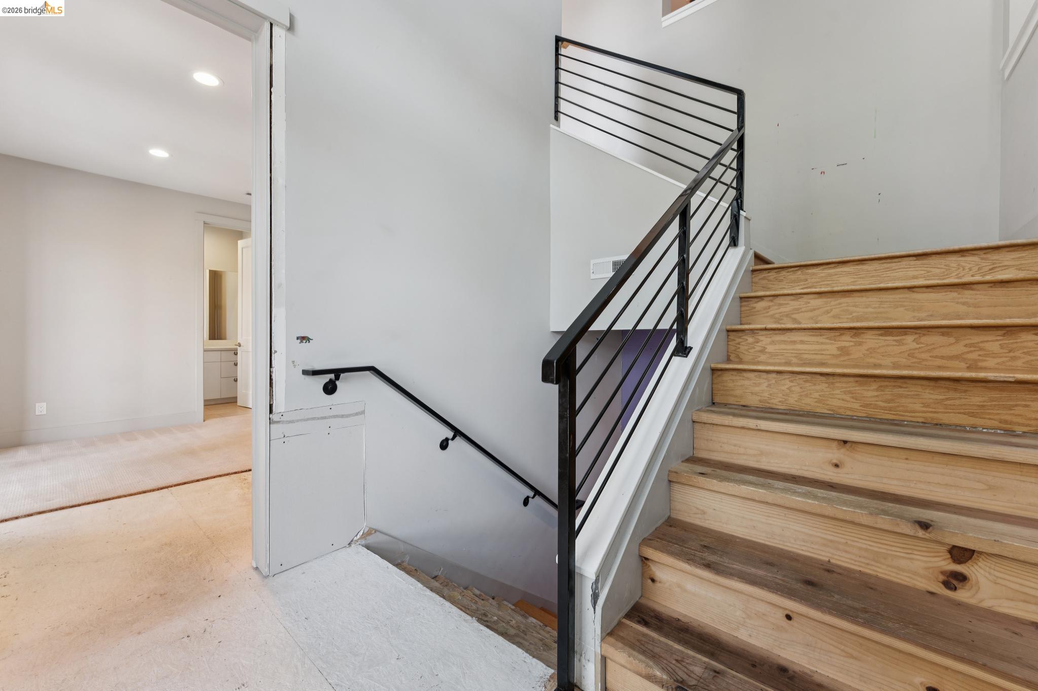 5917 Balboa